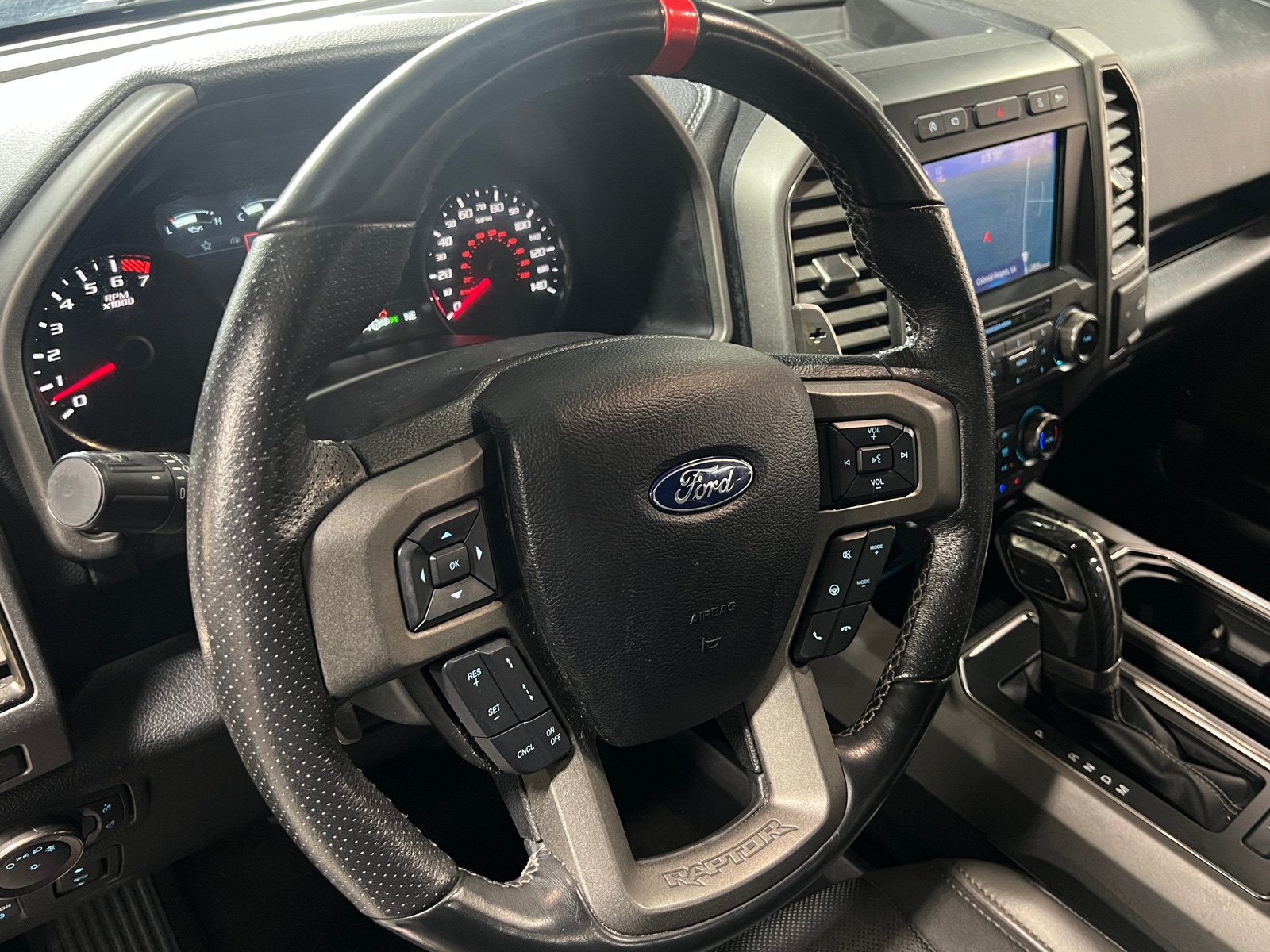 Thumbnail: 2020 Ford Econoline - 4