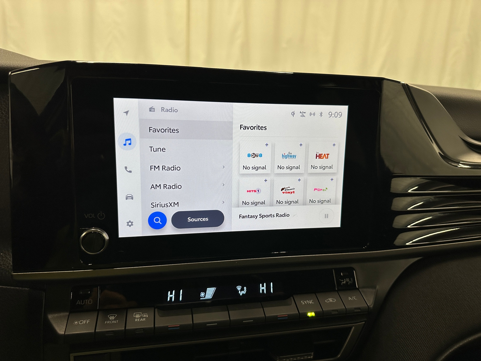 Thumbnail: 2025 Toyota Camry - 4