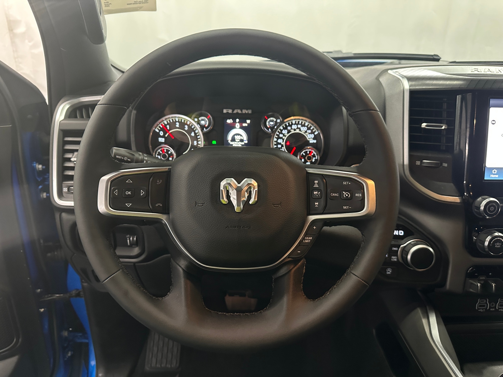 Thumbnail: 2025 RAM 1500 - 5