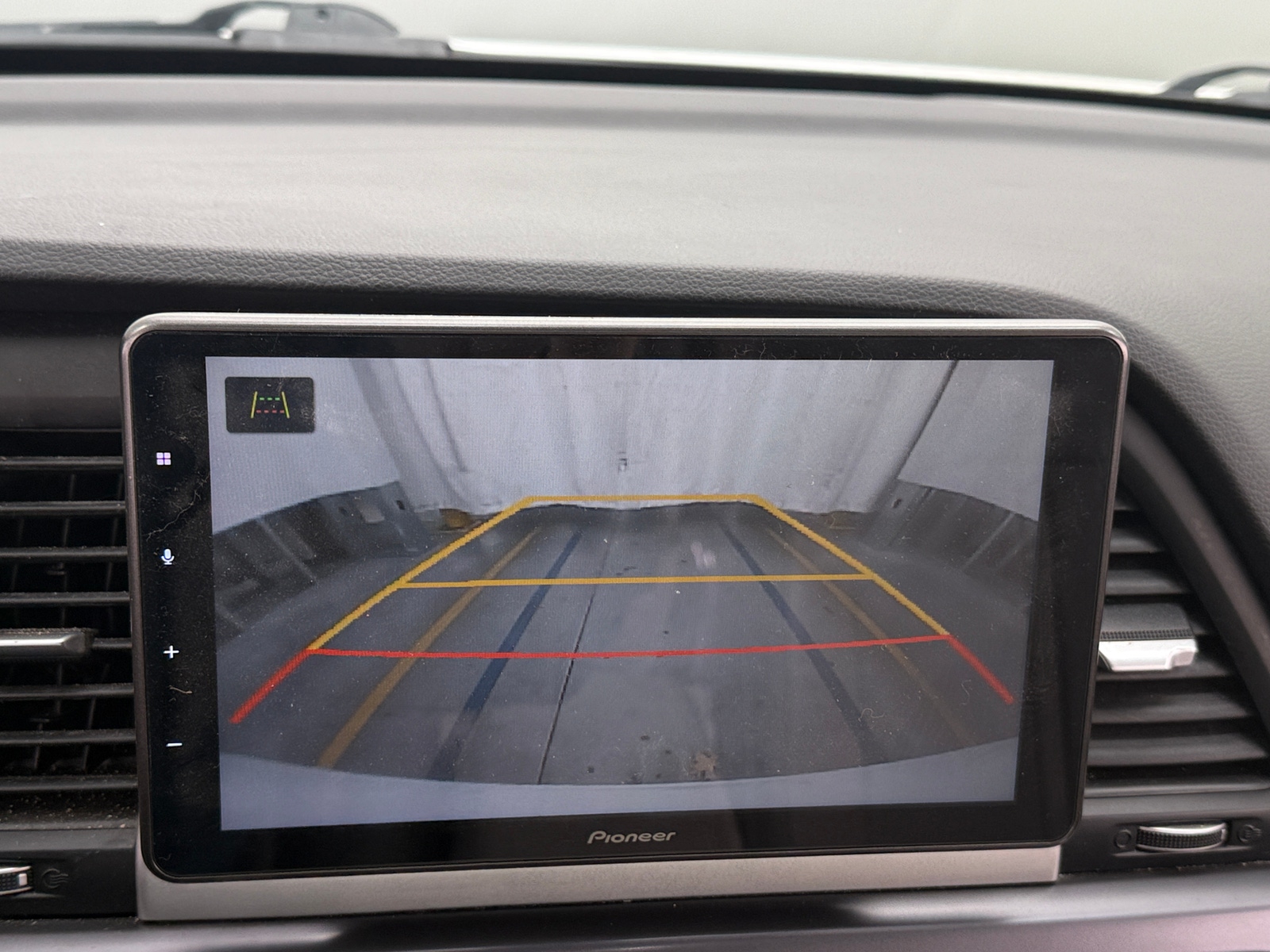 Thumbnail: 2018 Hyundai Sonata - 3