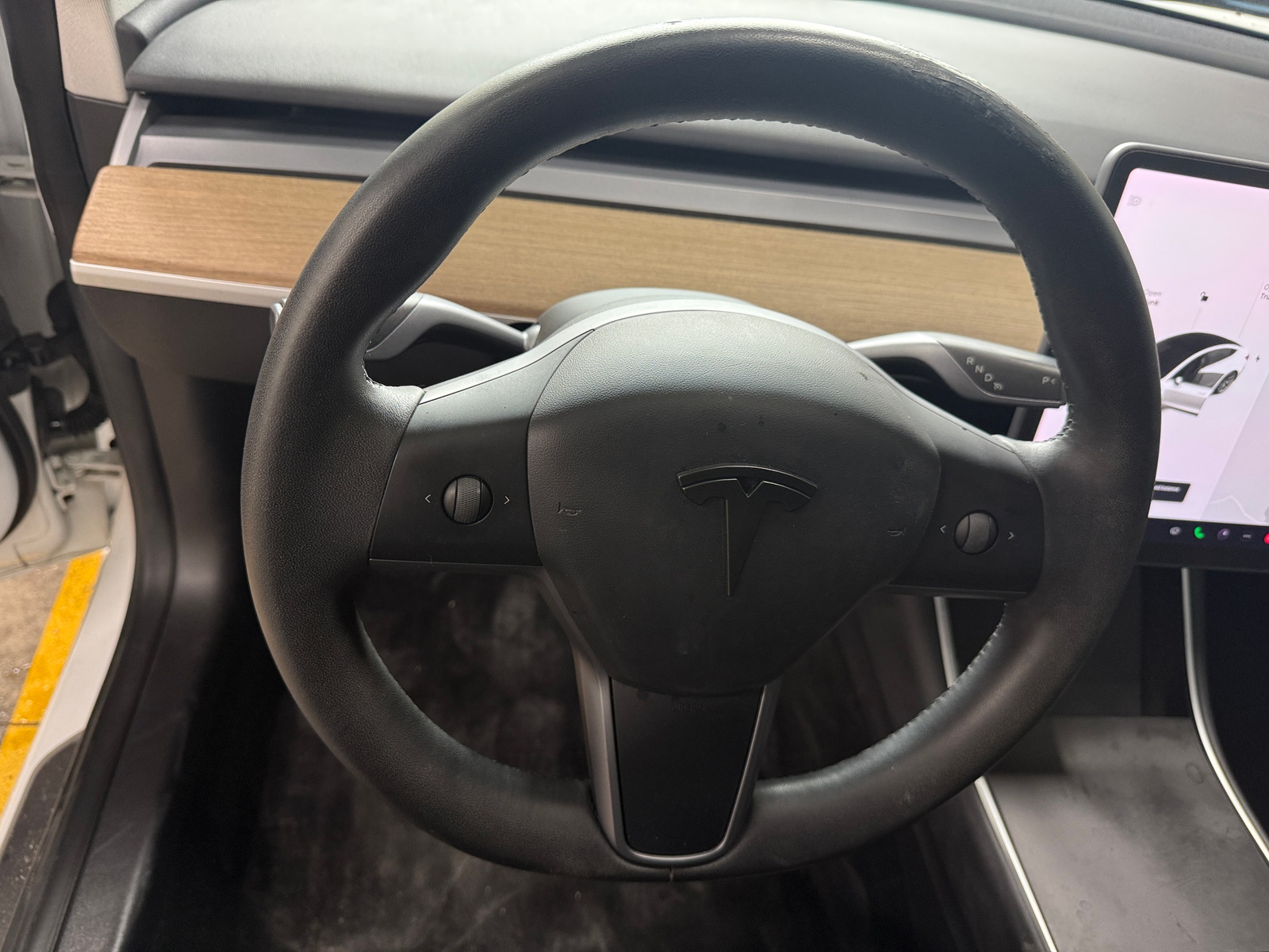 Thumbnail: 2020 Tesla Model 3 - 4