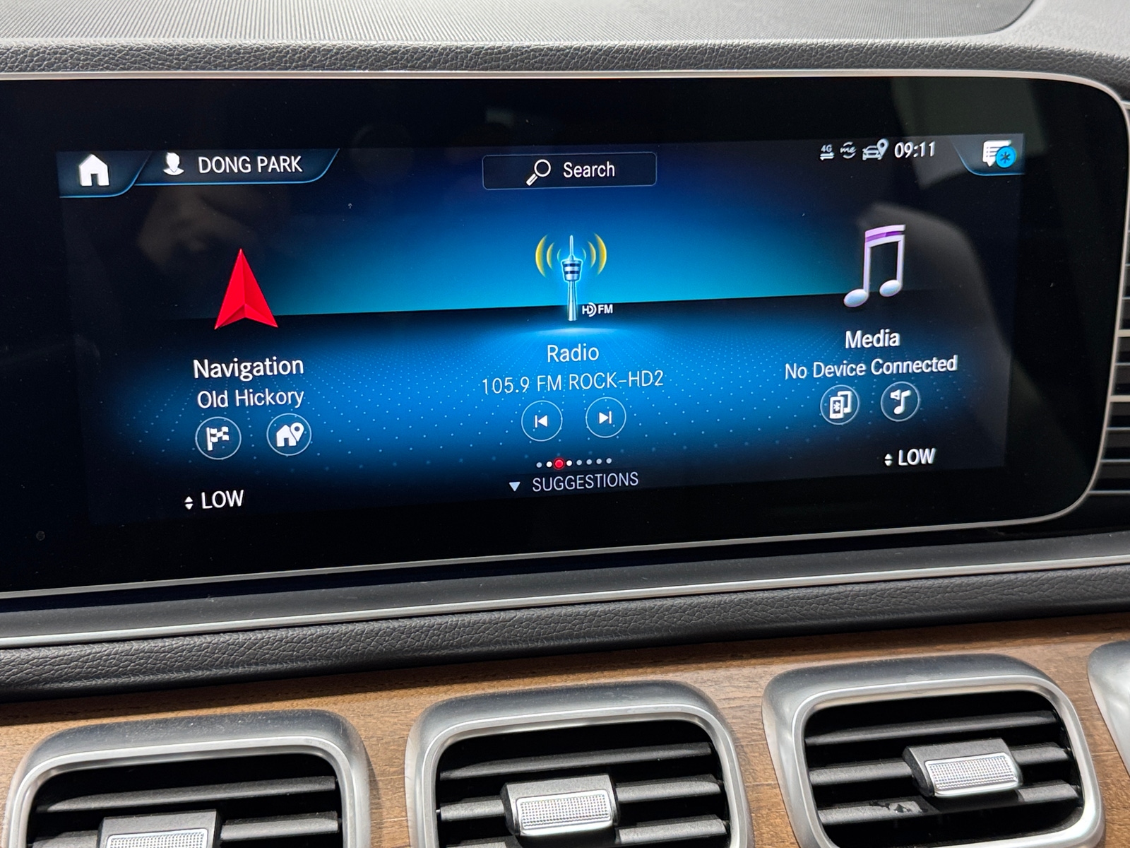 Thumbnail: 2021 Mercedes-Benz GLE - 3