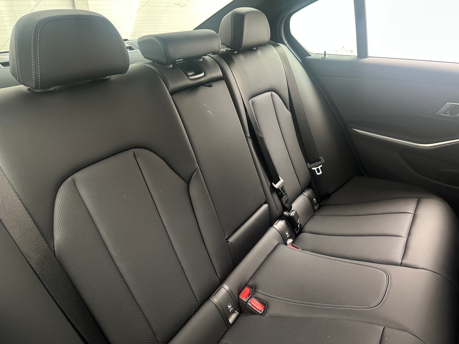 Thumbnail: 2025 BMW 3 Series - 5