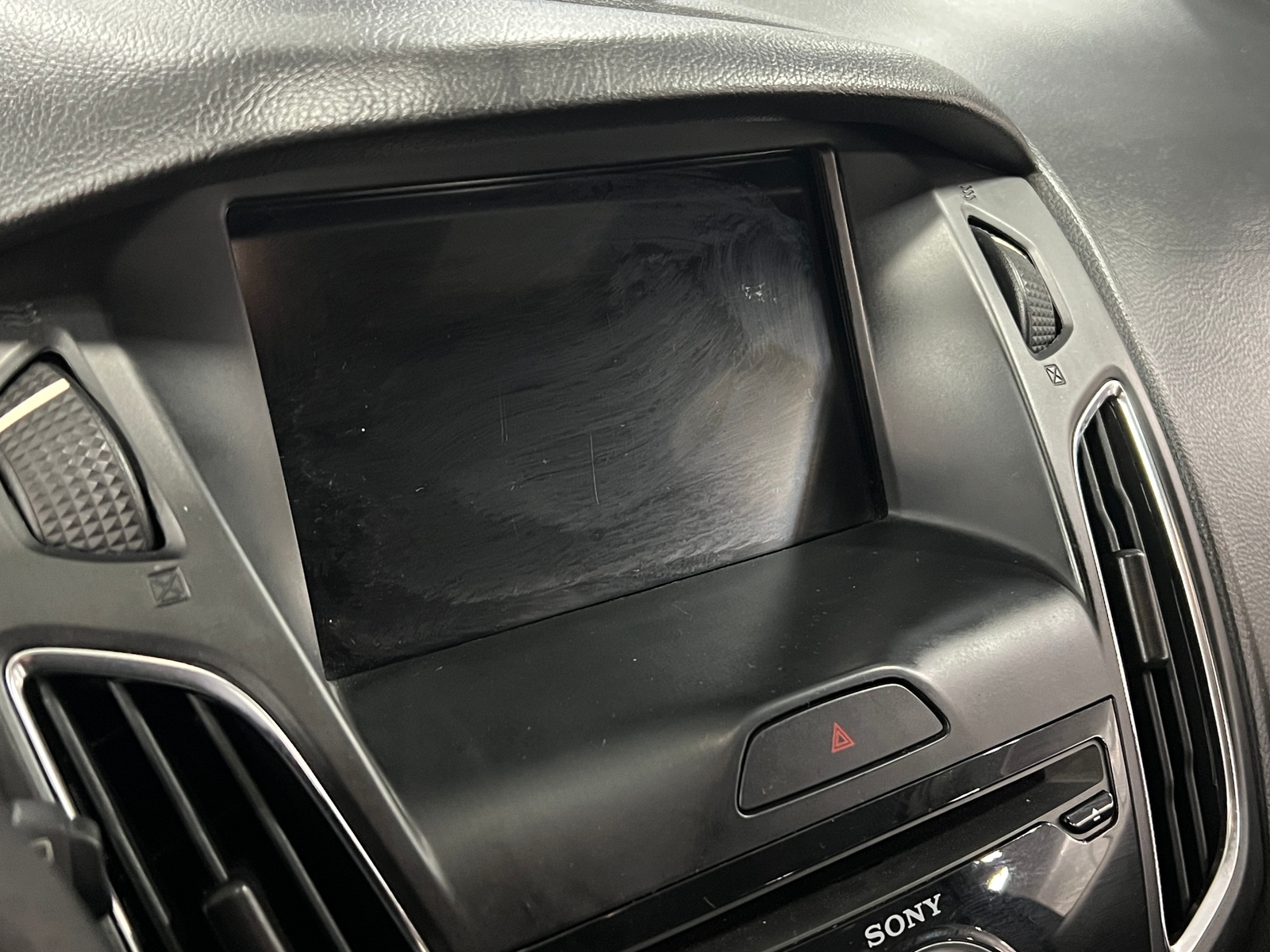 Thumbnail: 2018 Ford Focus - 4