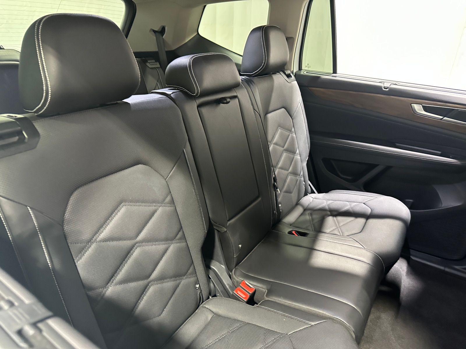 Thumbnail: 2025 Volkswagen Atlas - 5