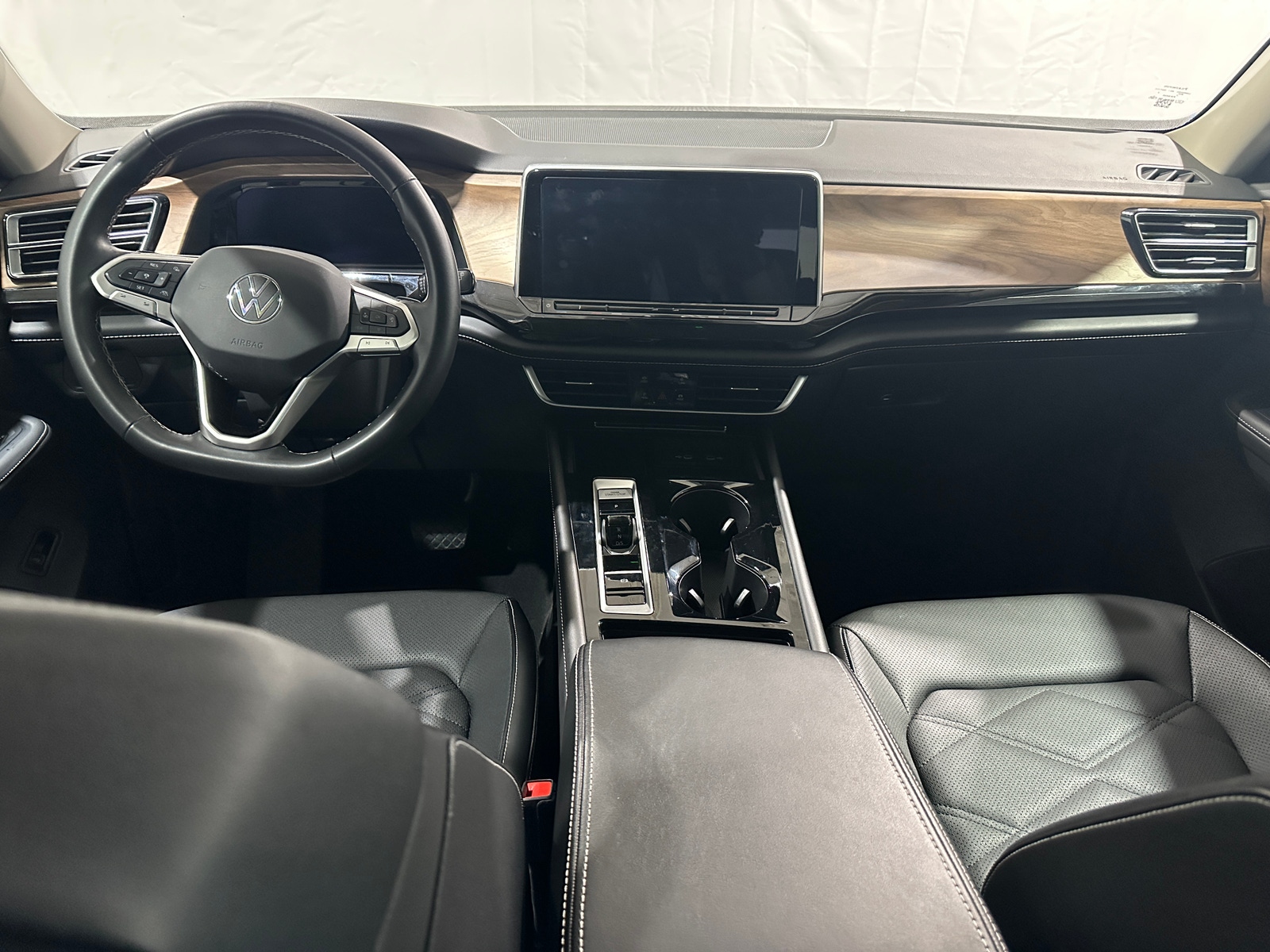 Thumbnail: 2025 Volkswagen Atlas - 2