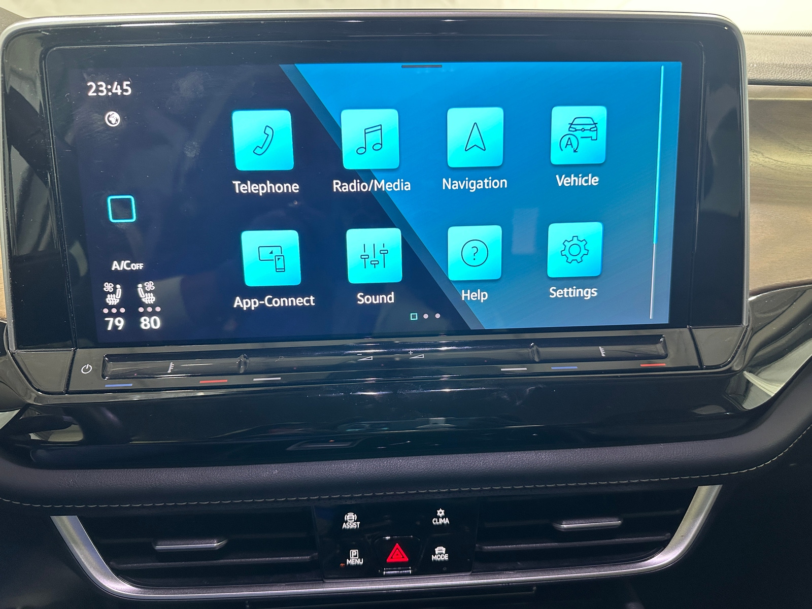 Thumbnail: 2025 Volkswagen Atlas - 3