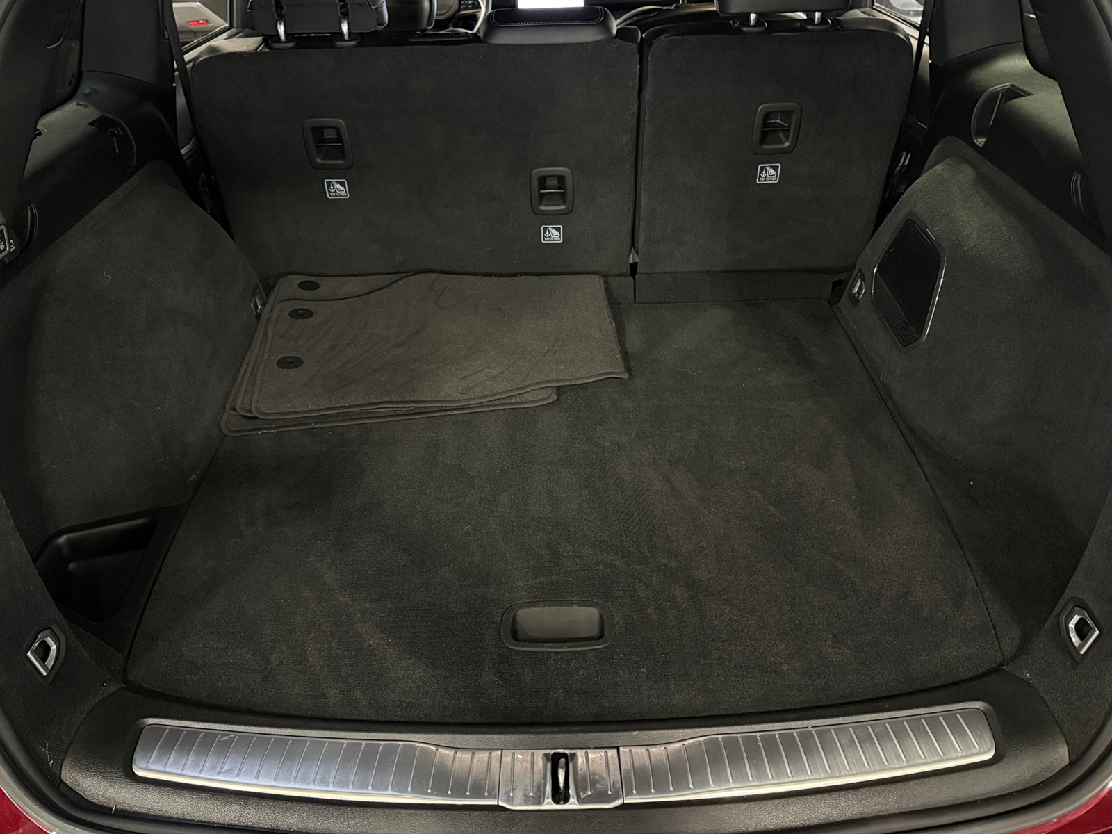 Thumbnail: 2022 Jeep Grand Cherokee - 6