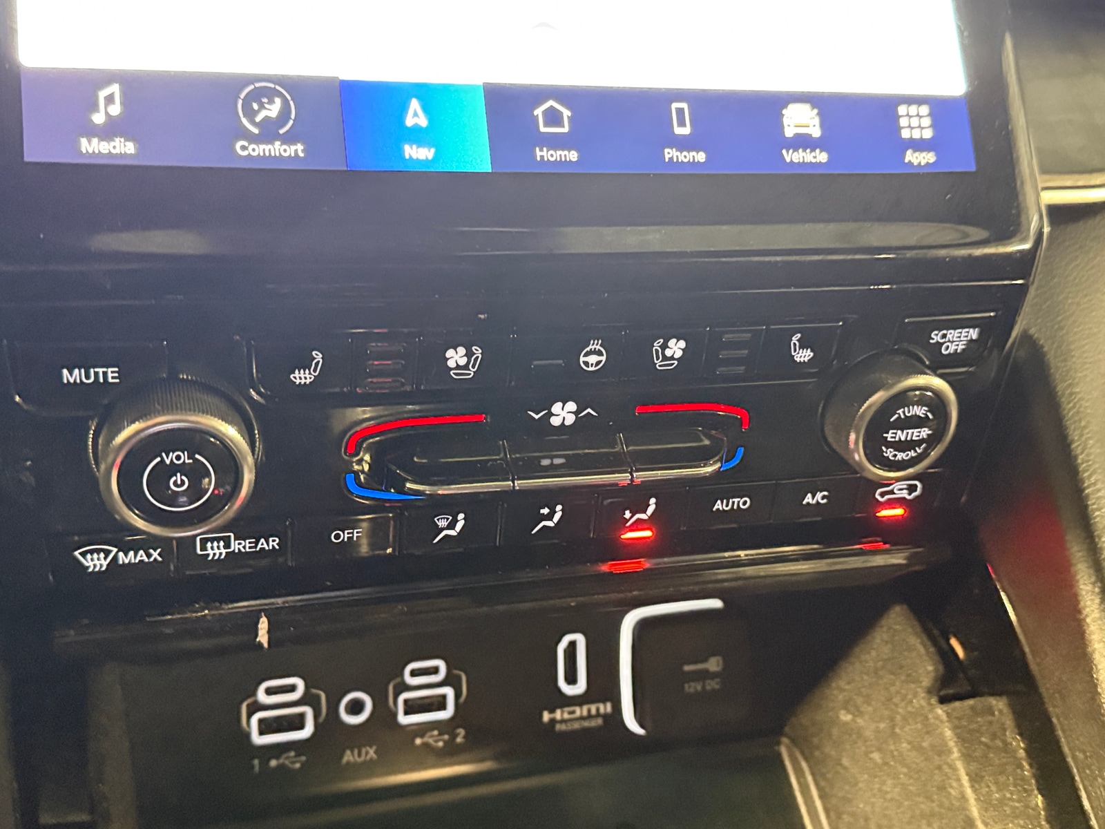 Thumbnail: 2022 Jeep Grand Cherokee - 3