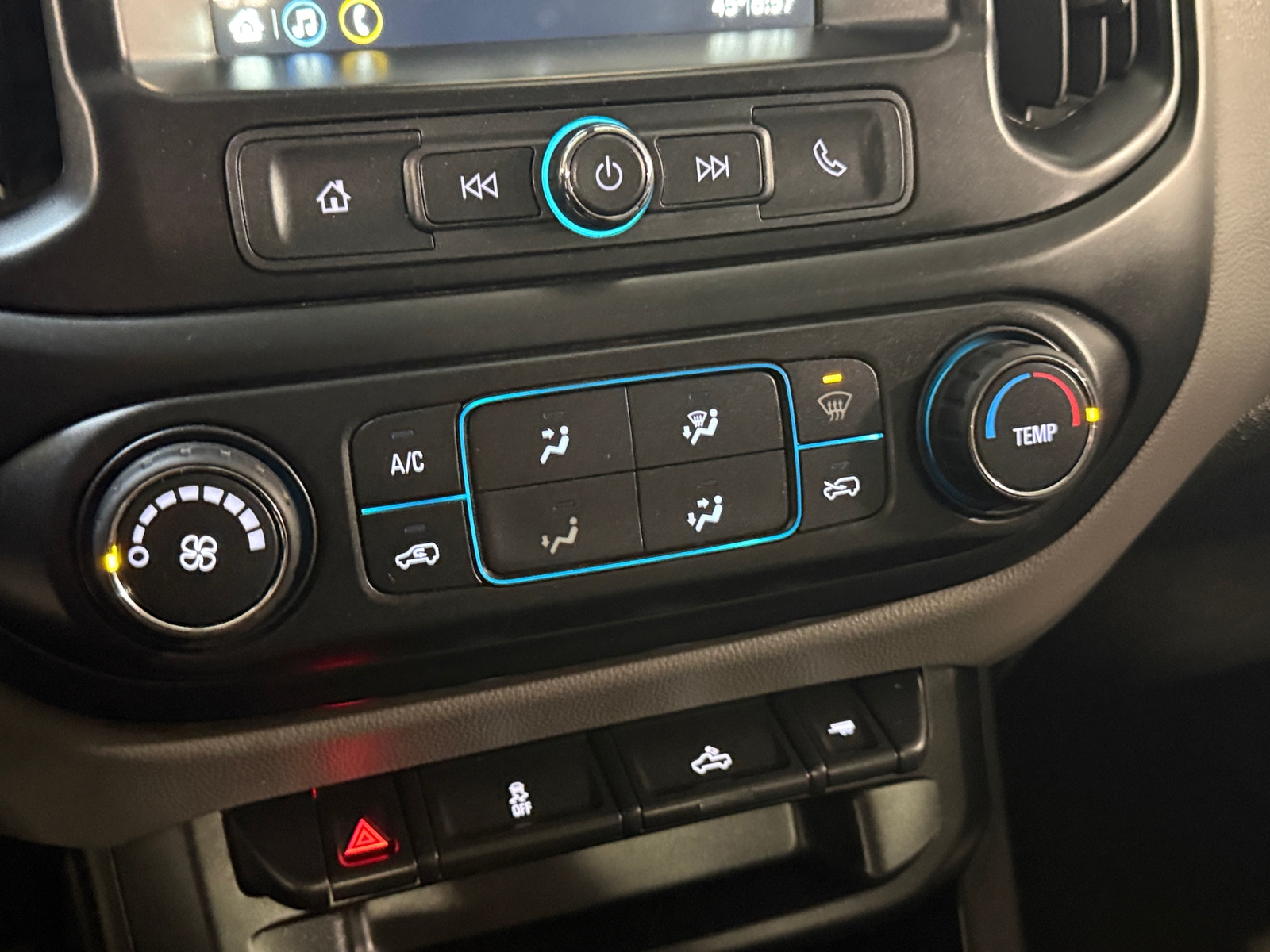 Thumbnail: 2019 Chevrolet Colorado - 4