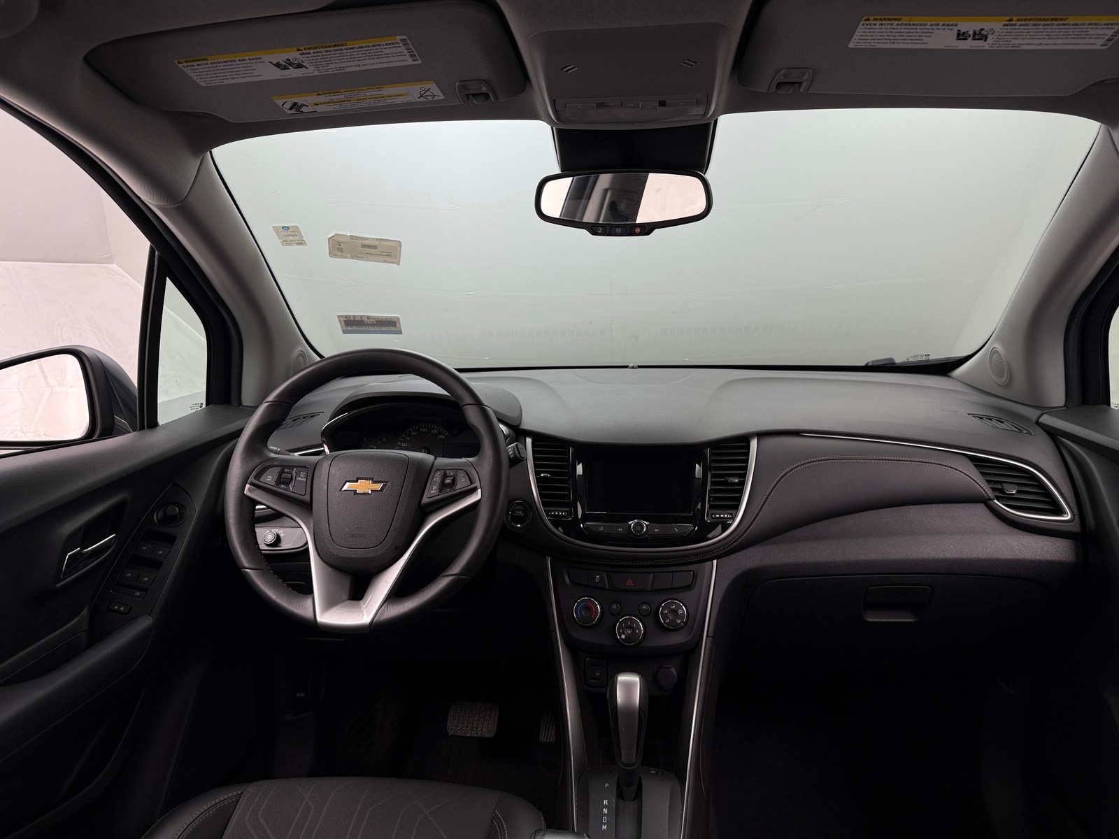 Thumbnail: 2018 Chevrolet Trax - 3