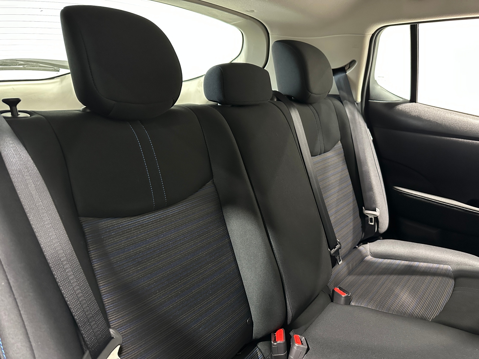 Thumbnail: 2024 Nissan Leaf - 6