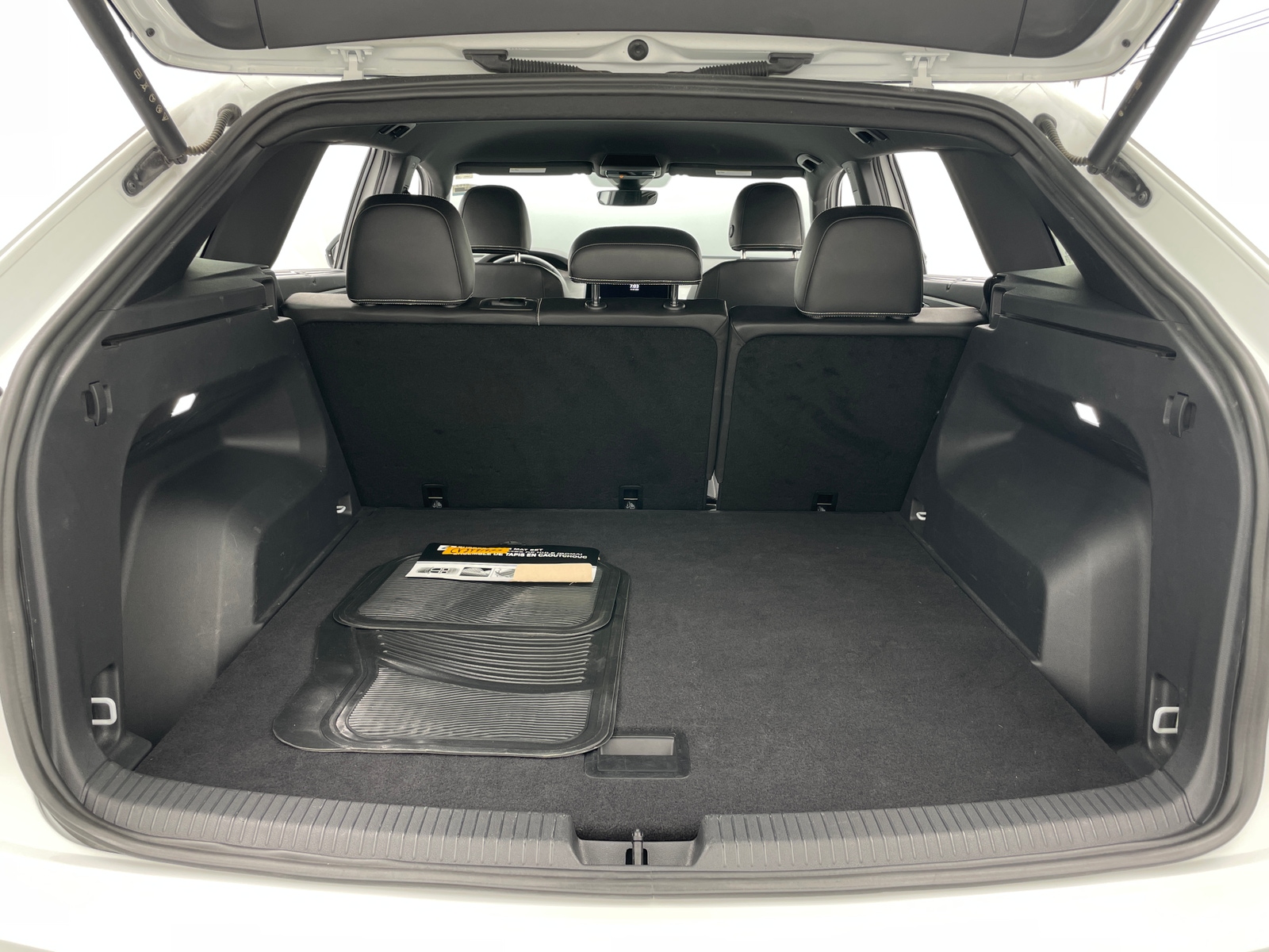 Thumbnail: 2025 Volkswagen Atlas - 6