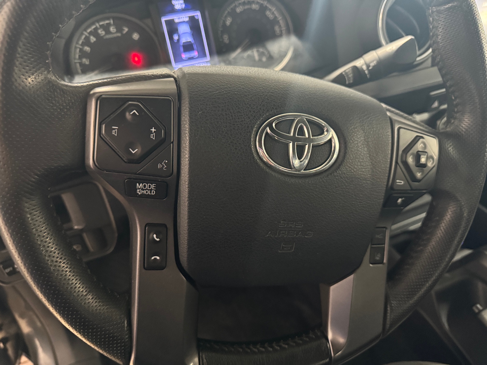 Thumbnail: 2019 Toyota Tacoma - 5