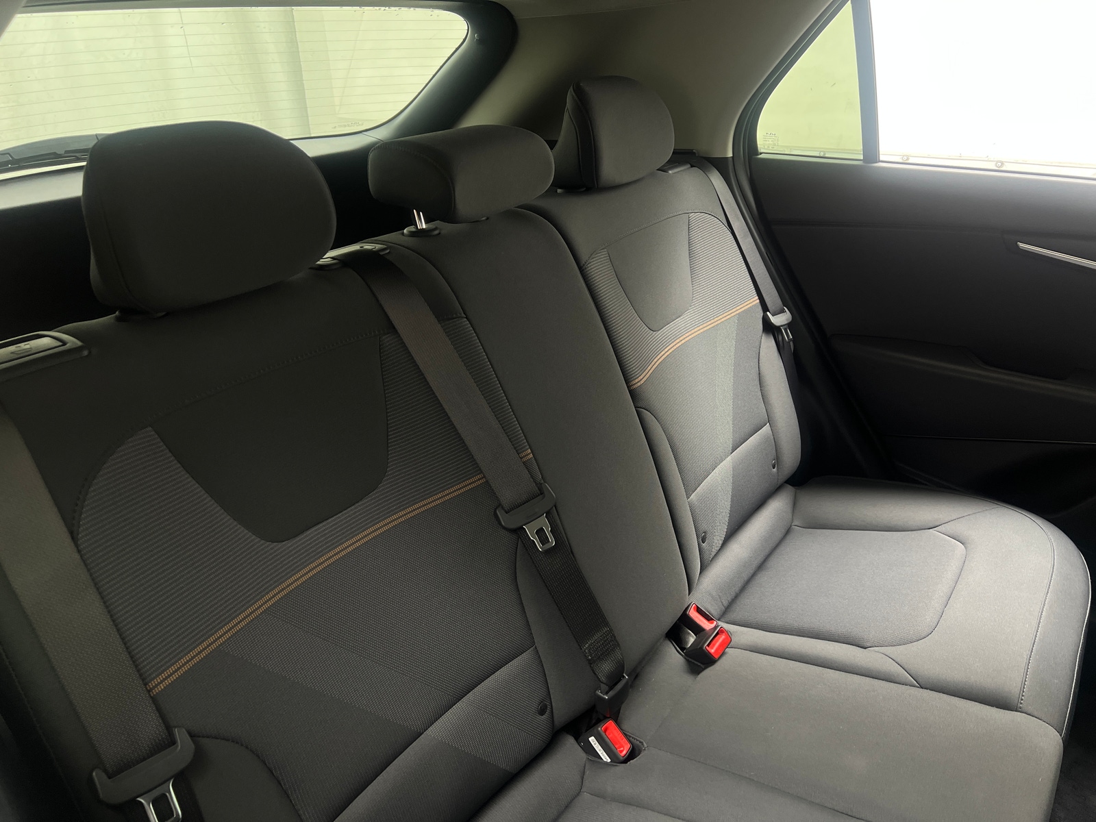 Thumbnail: 2024 Kia Niro - 6