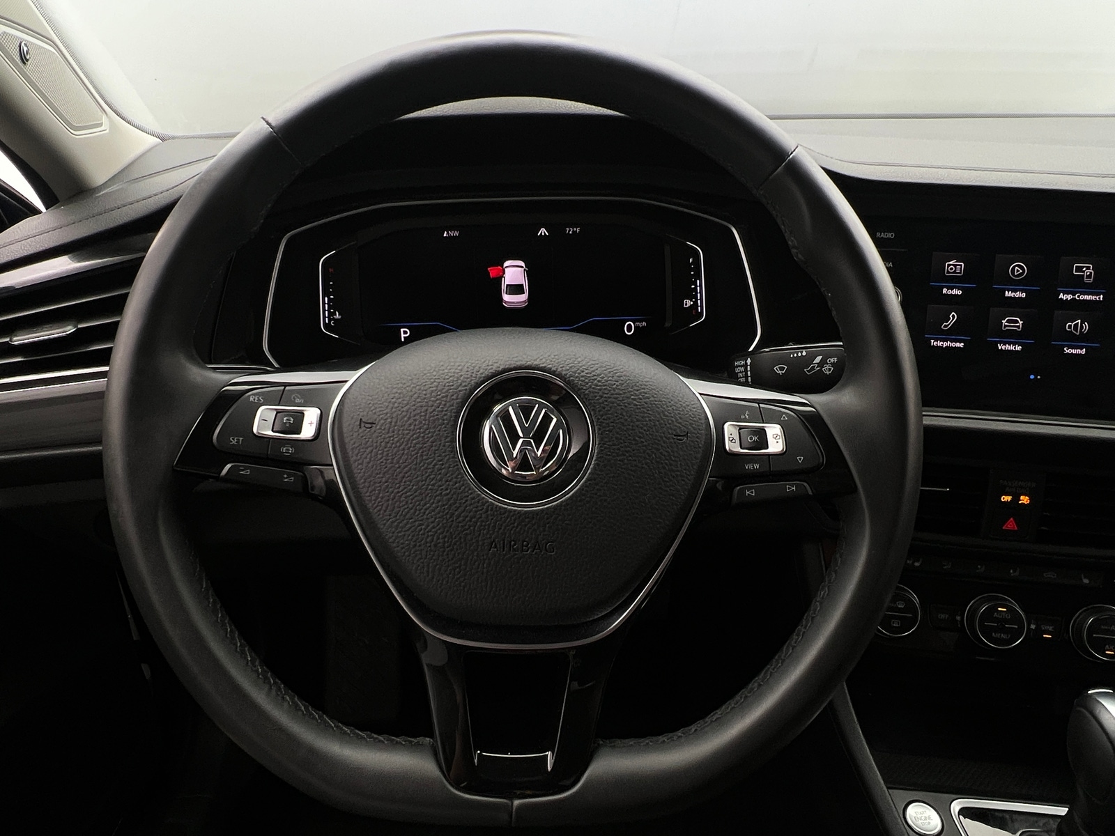 Thumbnail: 2020 Volkswagen Jetta - 4