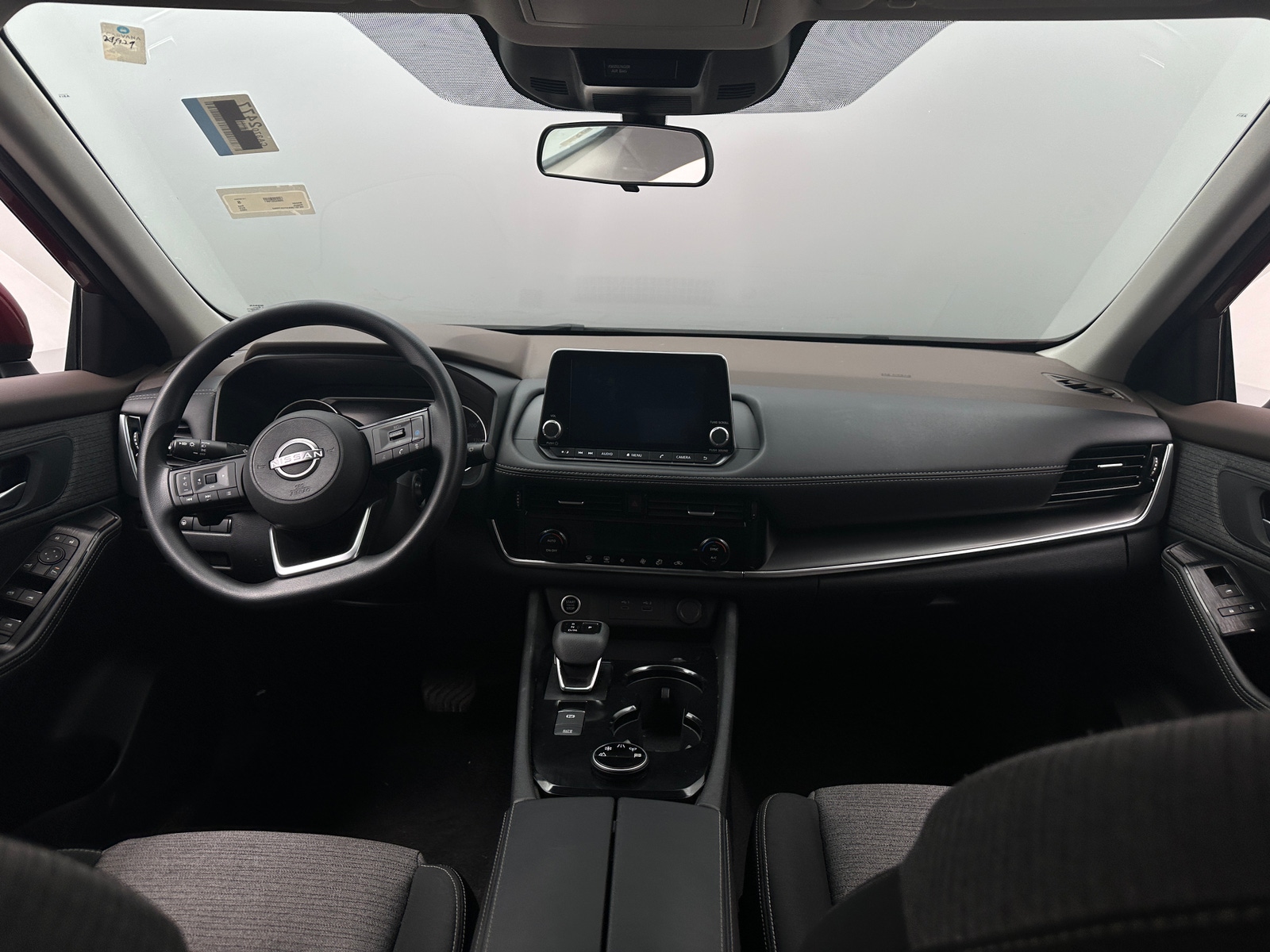 Thumbnail: 2023 Nissan Rogue - 3