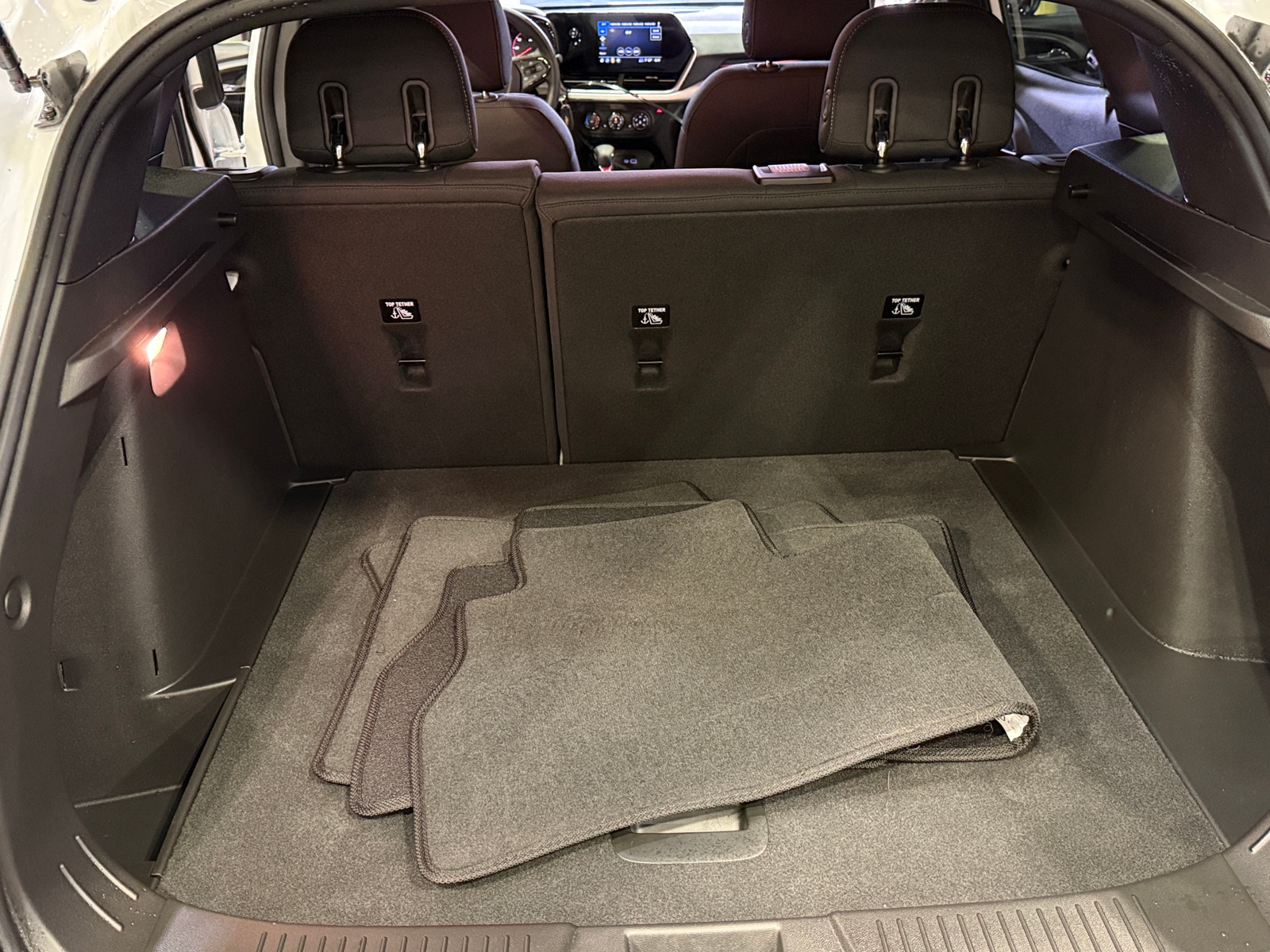 Thumbnail: 2025 Chevrolet Trax - 7