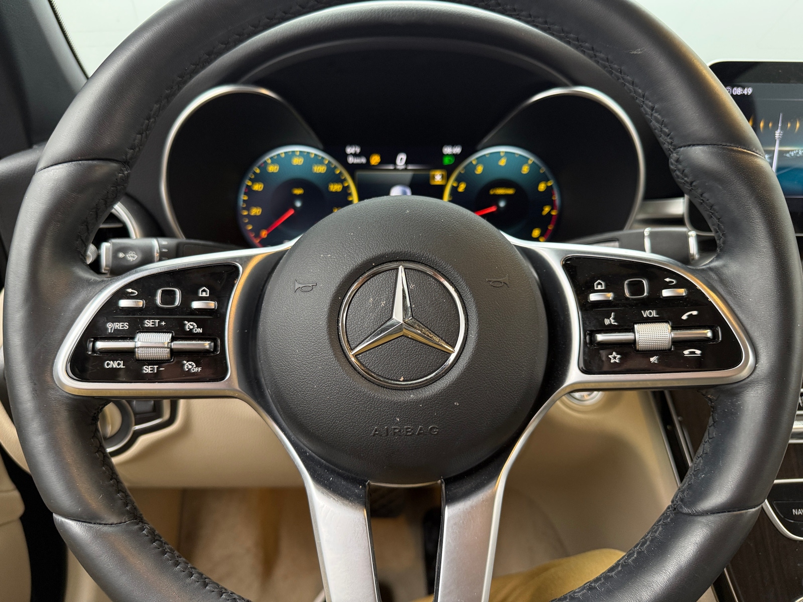 Thumbnail: 2021 Mercedes-Benz C-Class - 4