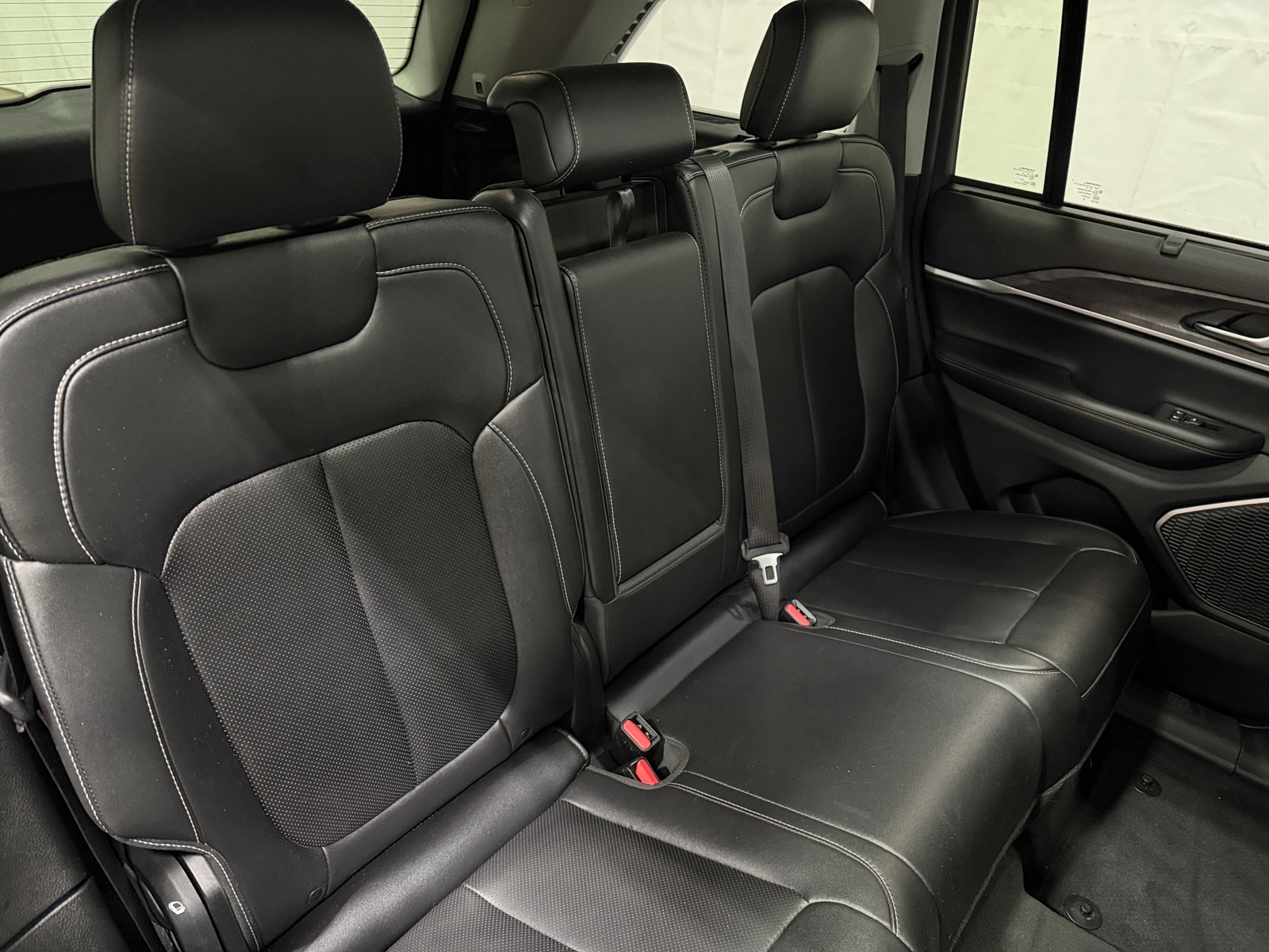 Thumbnail: 2023 Jeep Grand Cherokee - 5