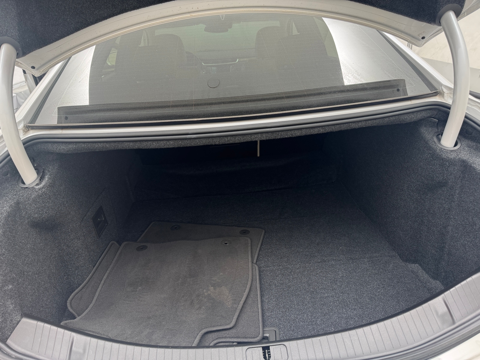 Thumbnail: 2019 Cadillac XTS - 6