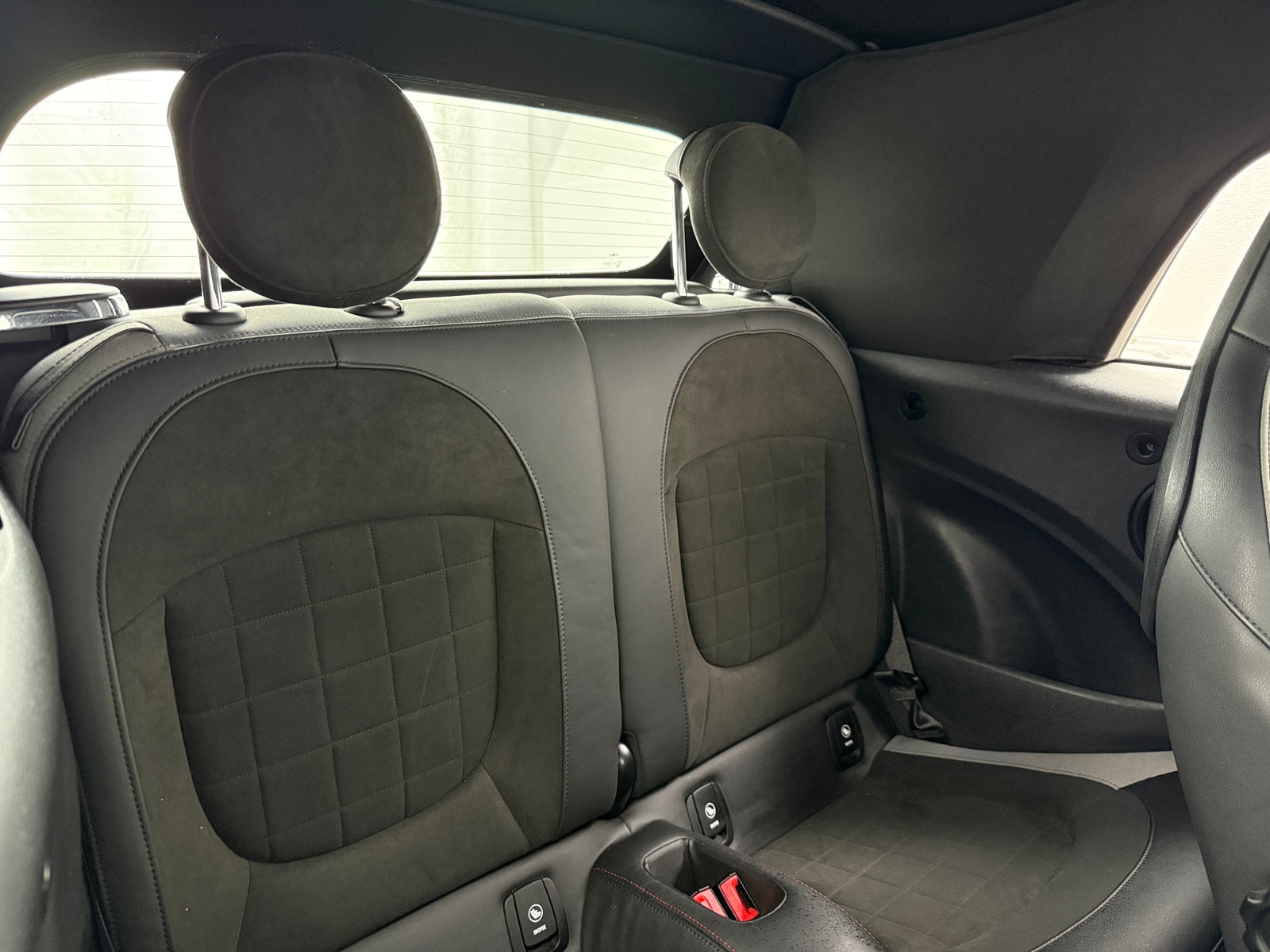 Thumbnail: 2023 MINI Cooper Convertible - 6