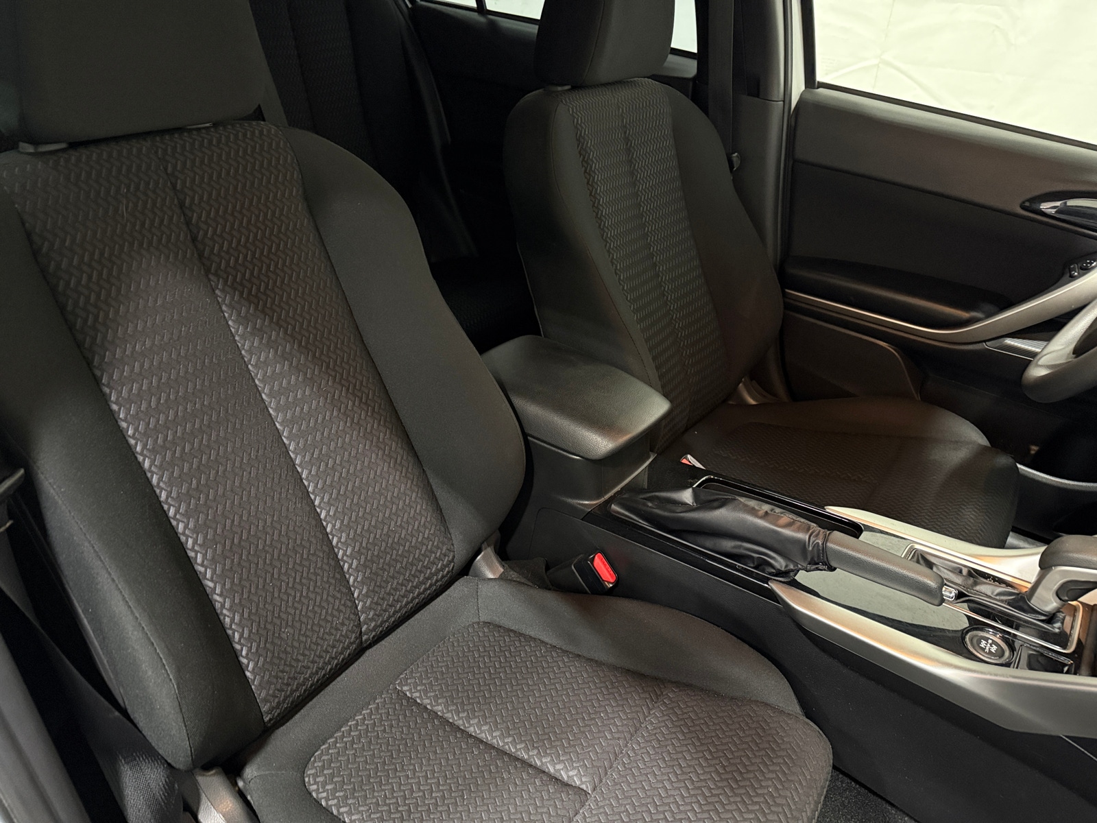 Thumbnail: 2023 Mitsubishi Eclipse Cross - 2