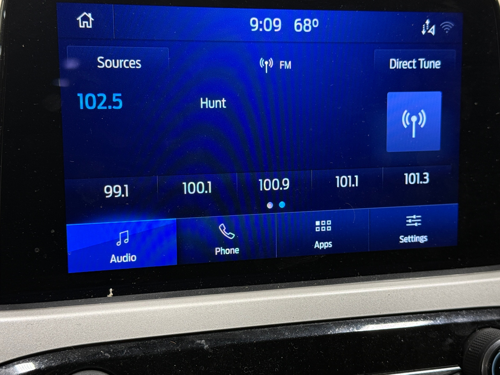 Thumbnail: 2021 Ford Escape - 4