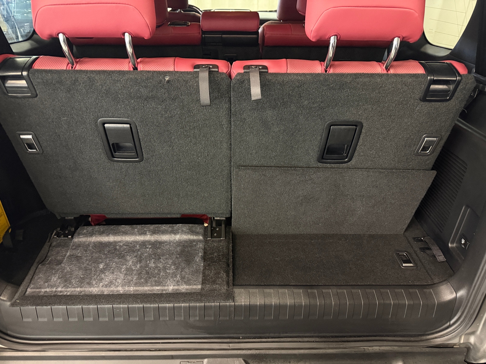 Thumbnail: 2020 Lexus GX - 6