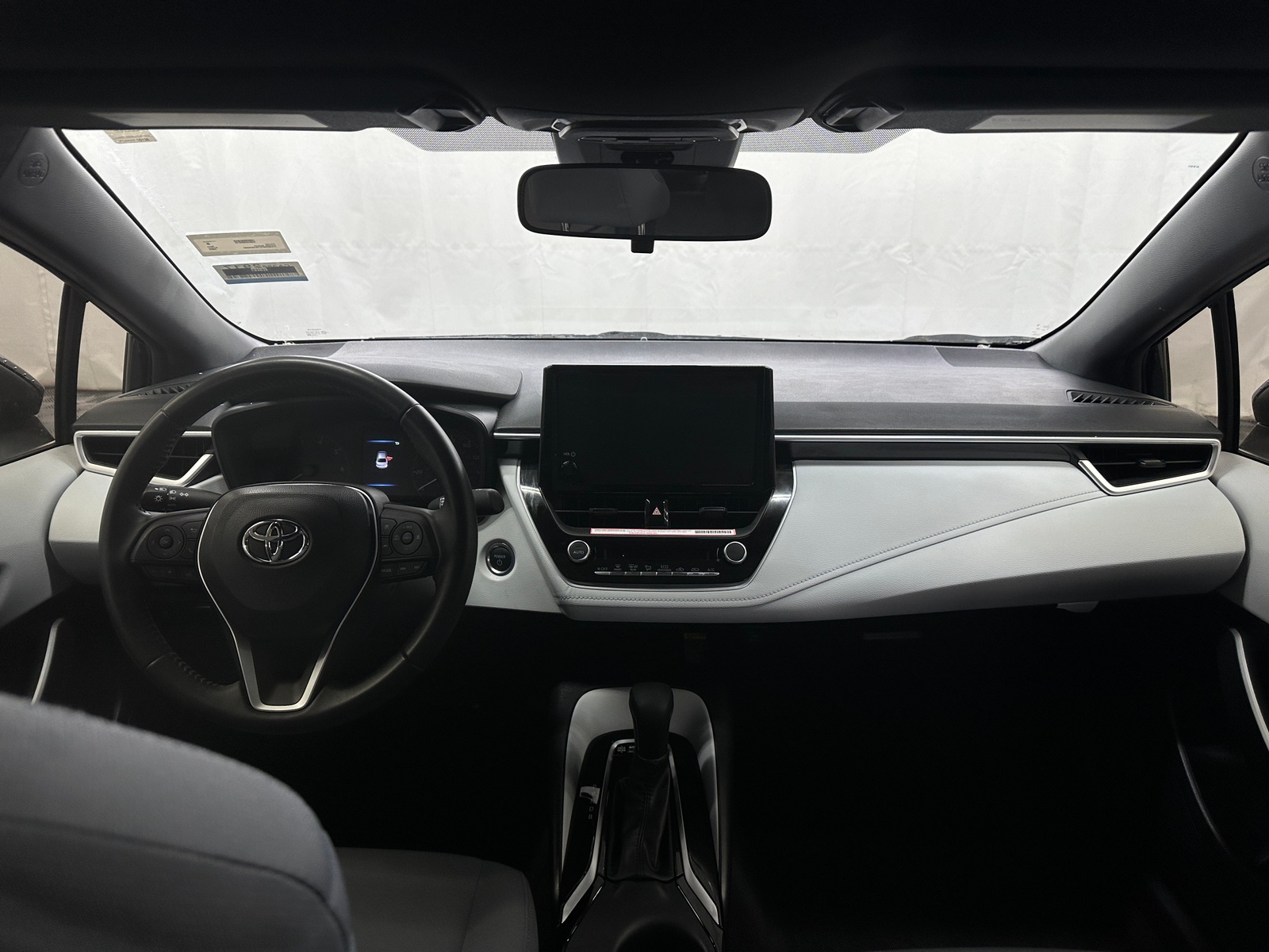 Thumbnail: 2024 Toyota Corolla - 3