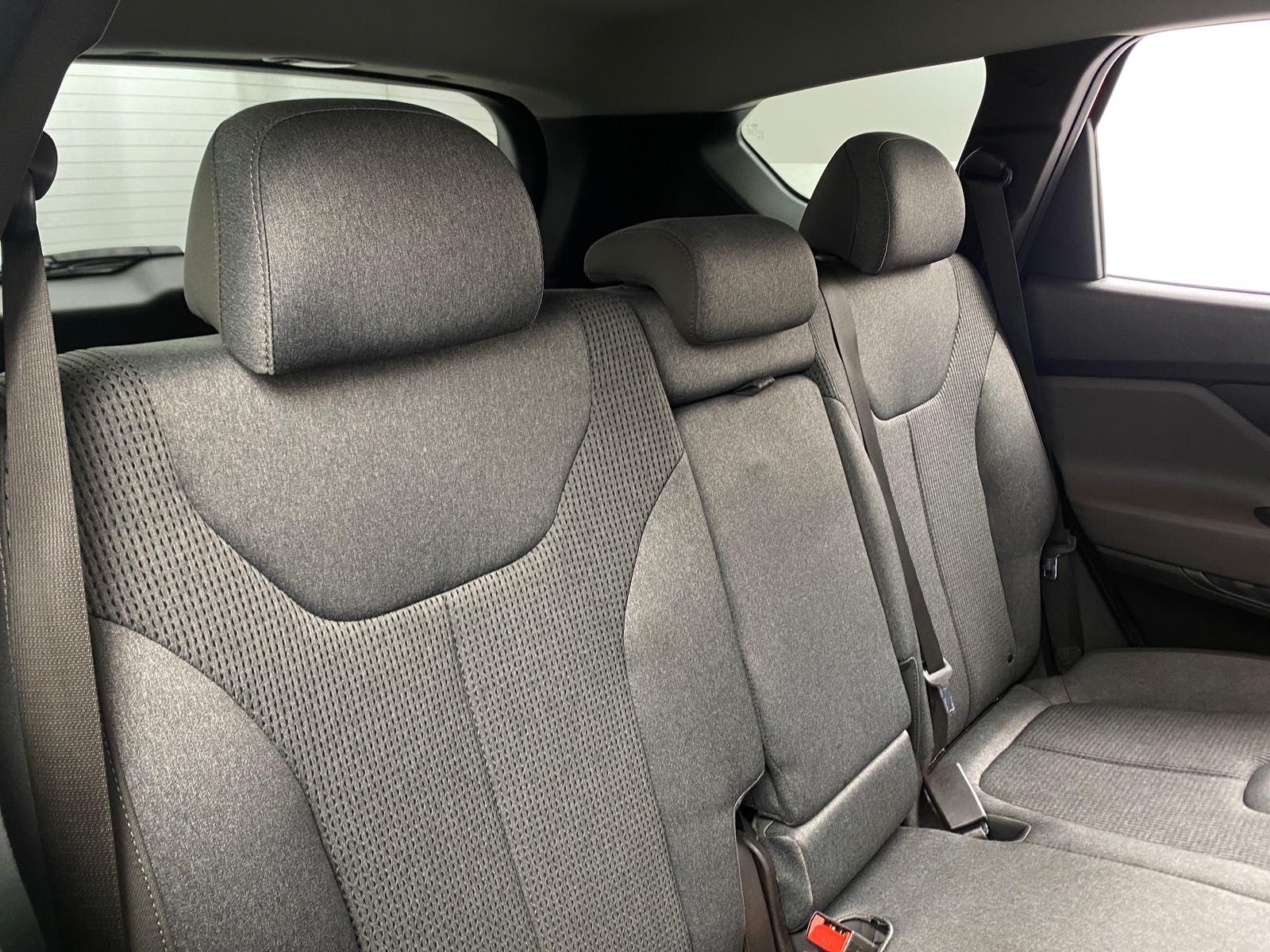 Thumbnail: 2019 Hyundai Santa Fe - 6