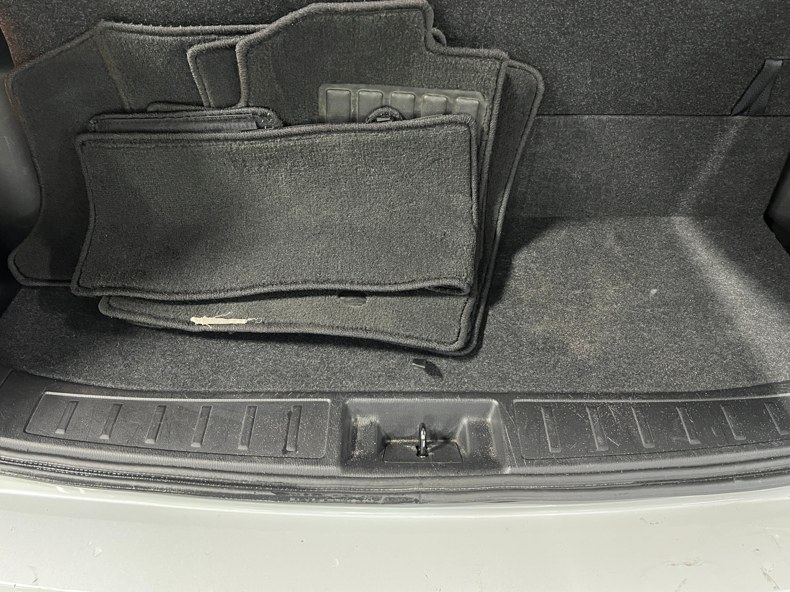 Thumbnail: 2024 Mitsubishi Outlander - 6