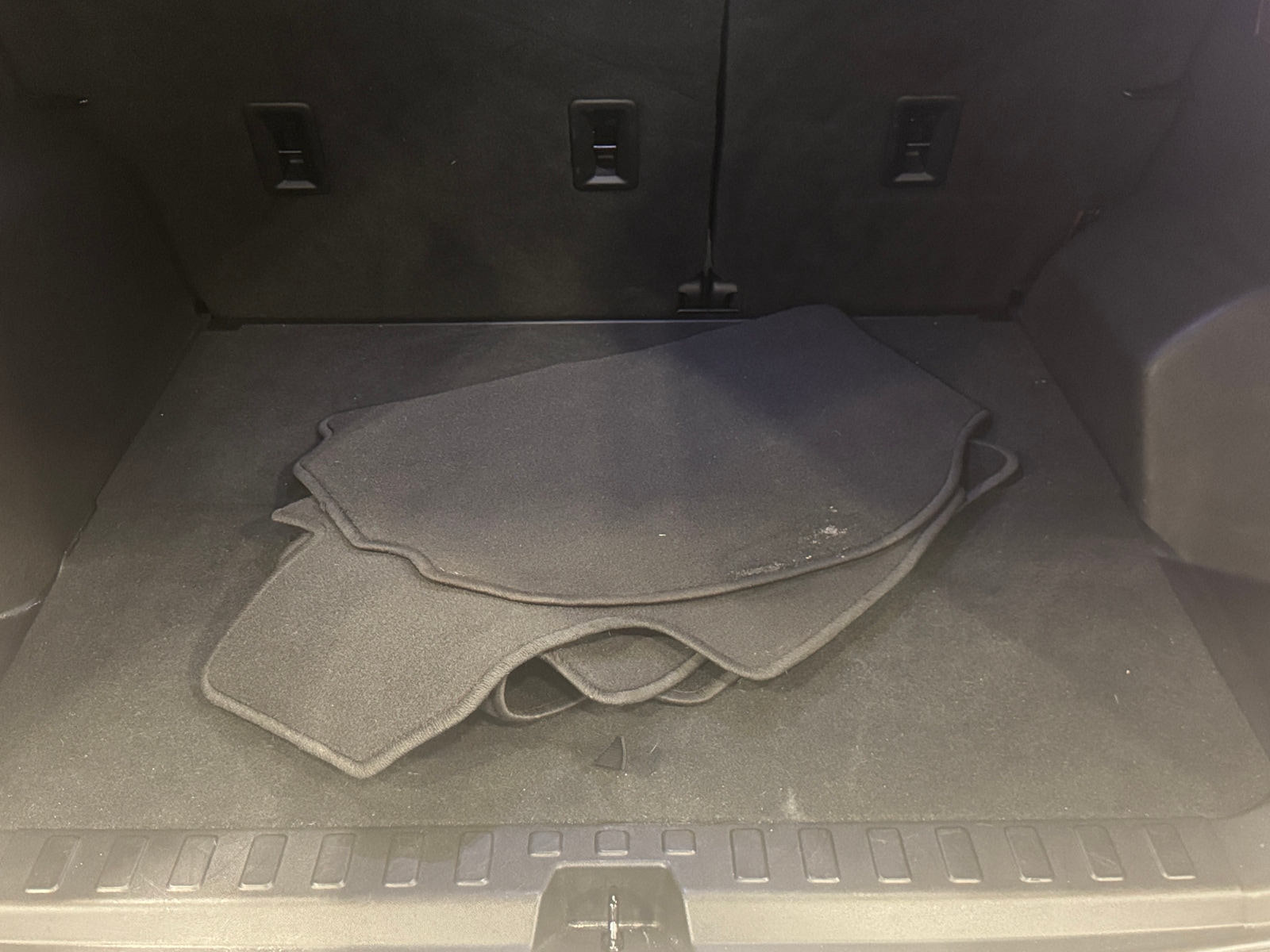 Thumbnail: 2022 Chevrolet Equinox - 7