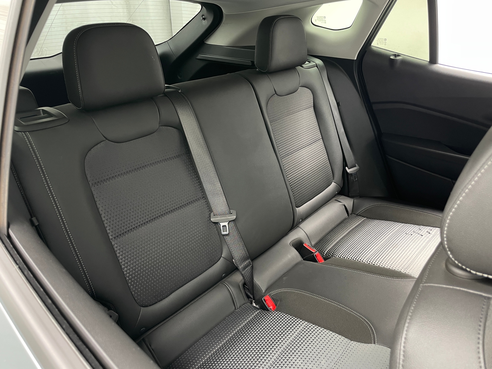 Thumbnail: 2025 Chevrolet Trax - 6