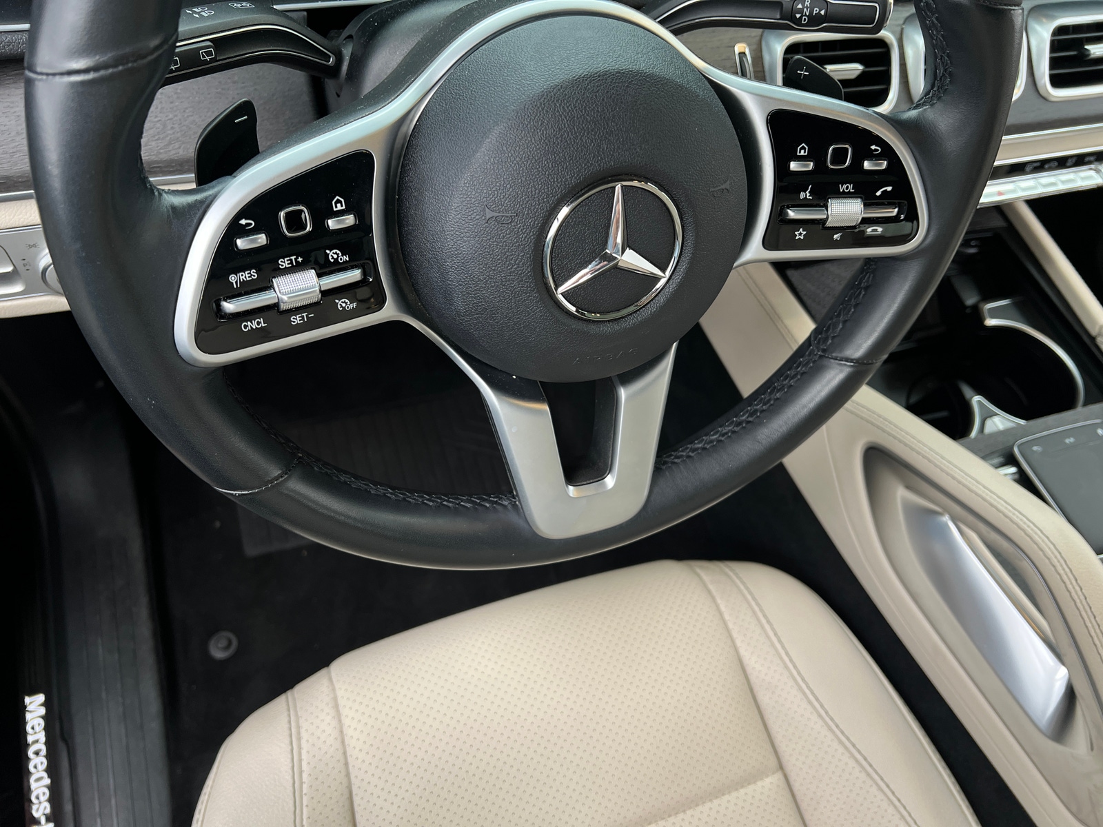 Thumbnail: 2021 Mercedes-Benz GLE - 4