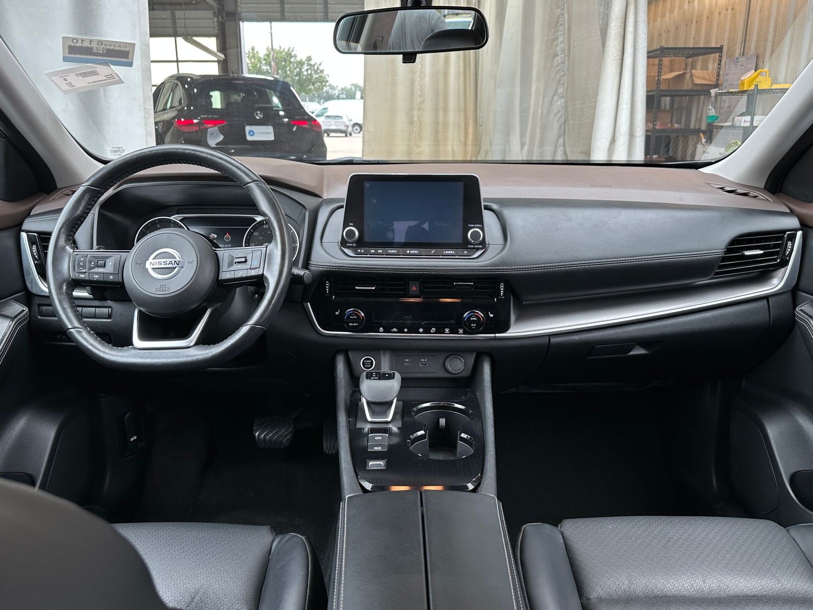 Thumbnail: 2021 Nissan Rogue - 2