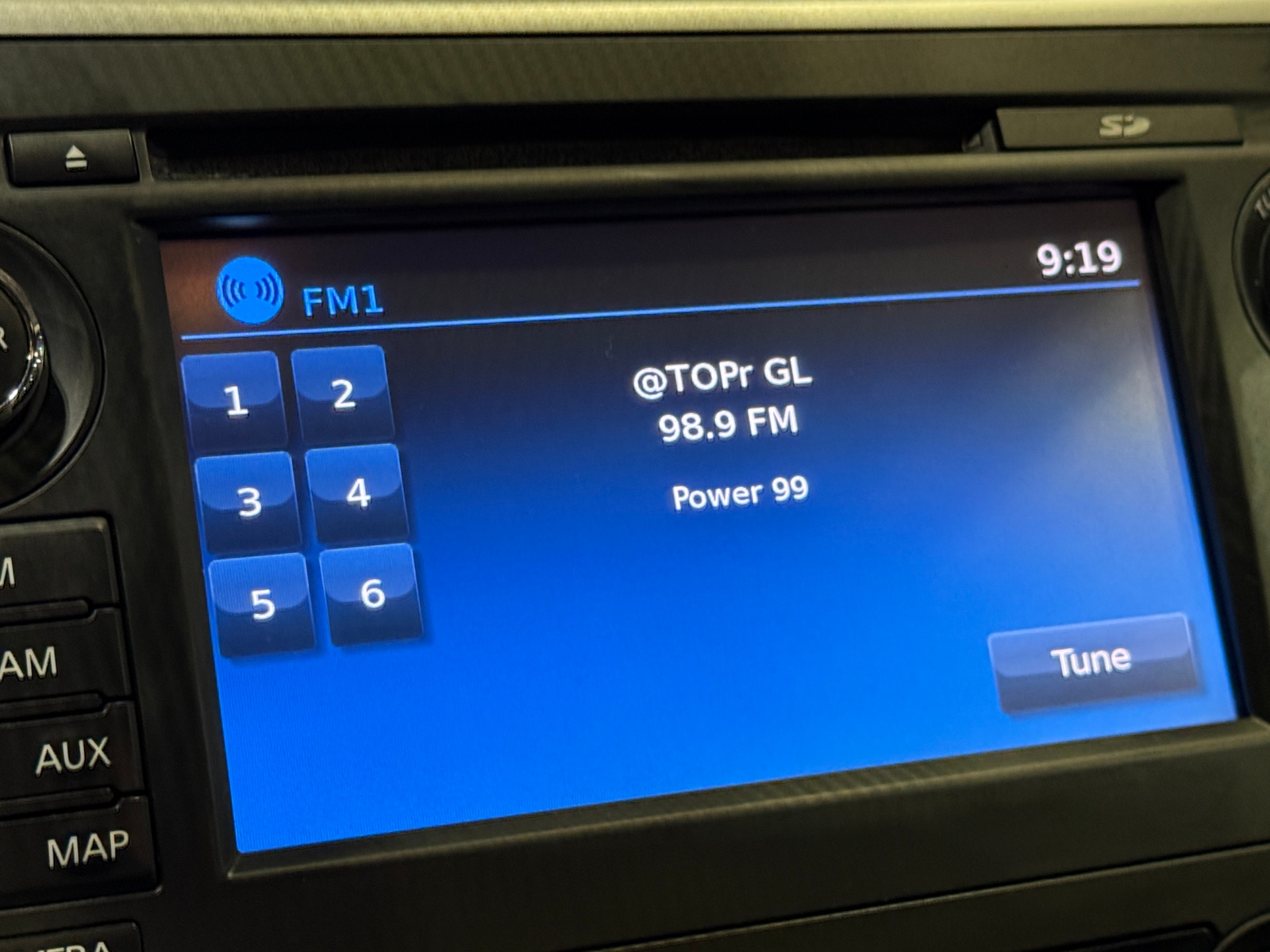 Thumbnail: 2017 Nissan Altima - 3