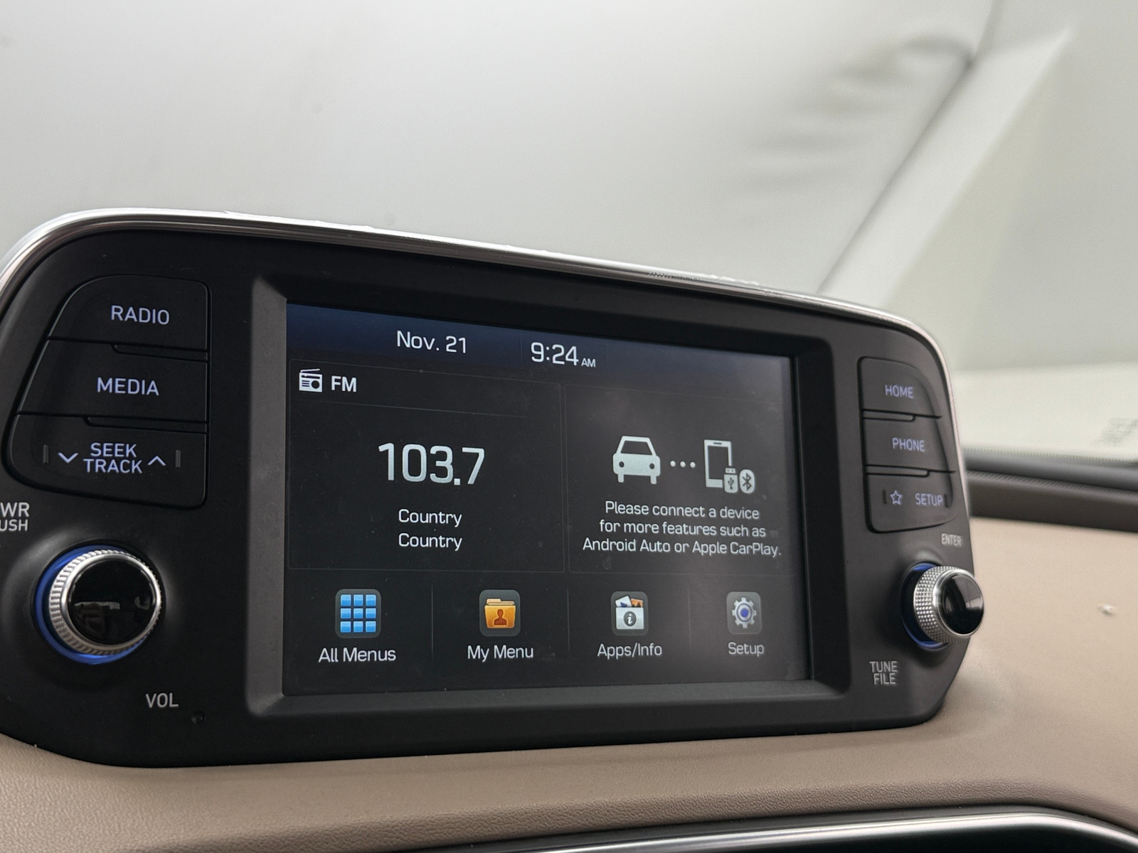 Thumbnail: 2019 Hyundai Santa Fe - 4