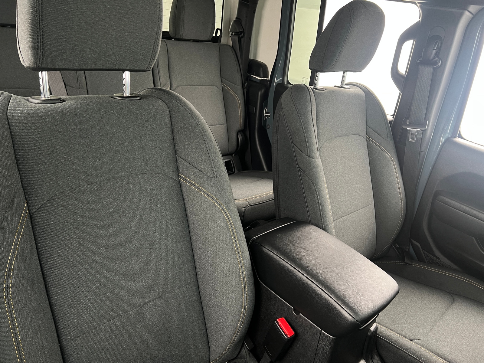 Thumbnail: 2024 Jeep Gladiator - 2