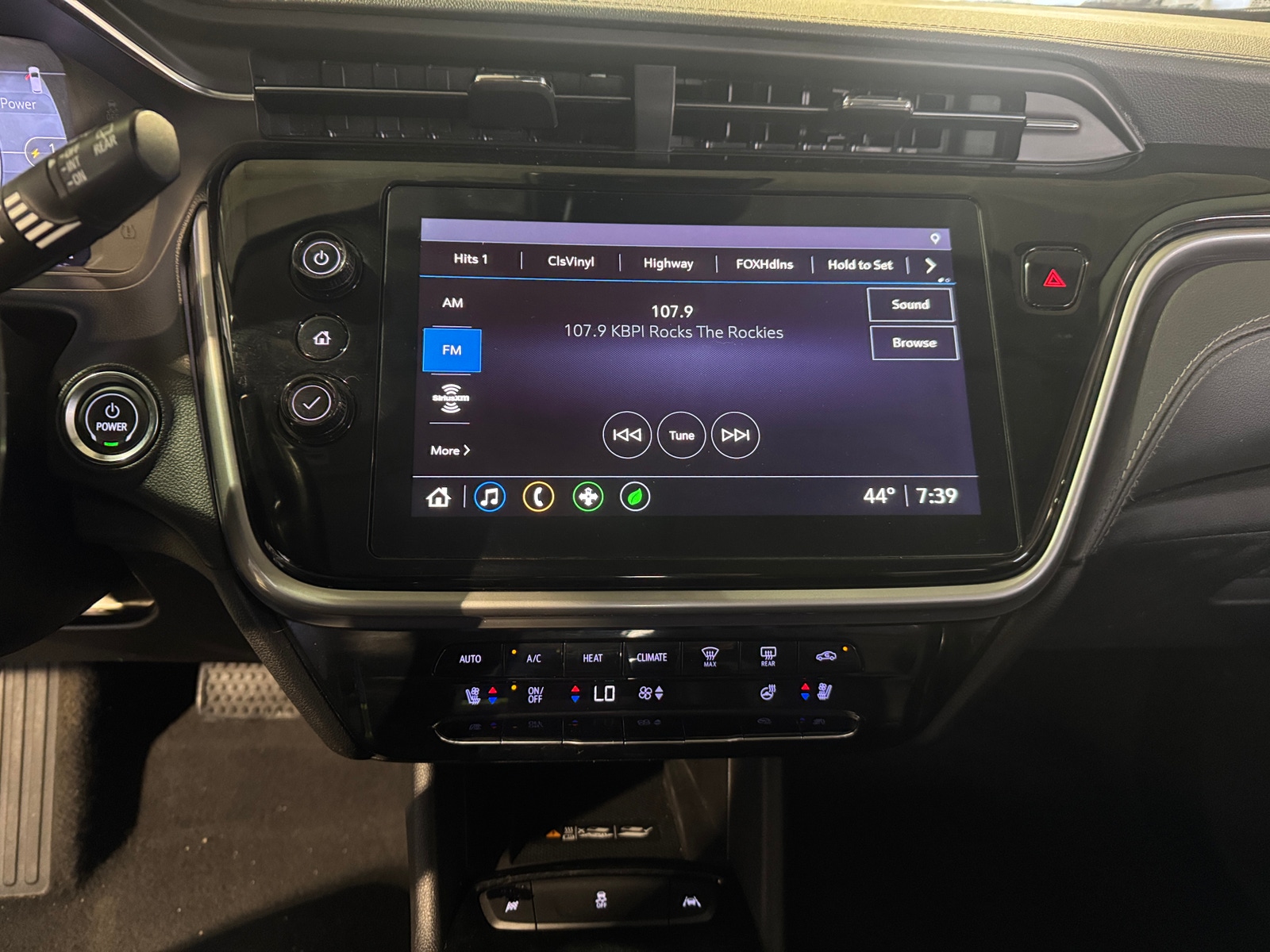 Thumbnail: 2022 Chevrolet Bolt EUV - 4