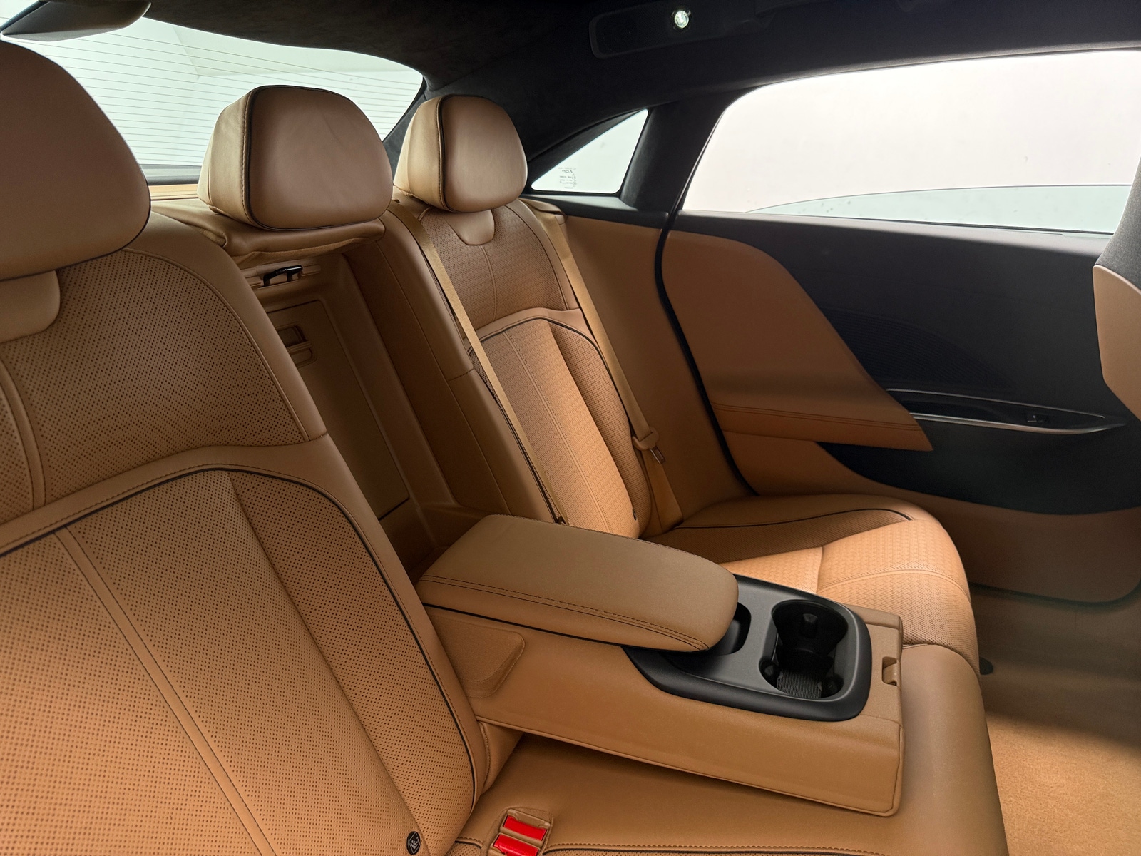 Thumbnail: 2023 Lucid Air - 5