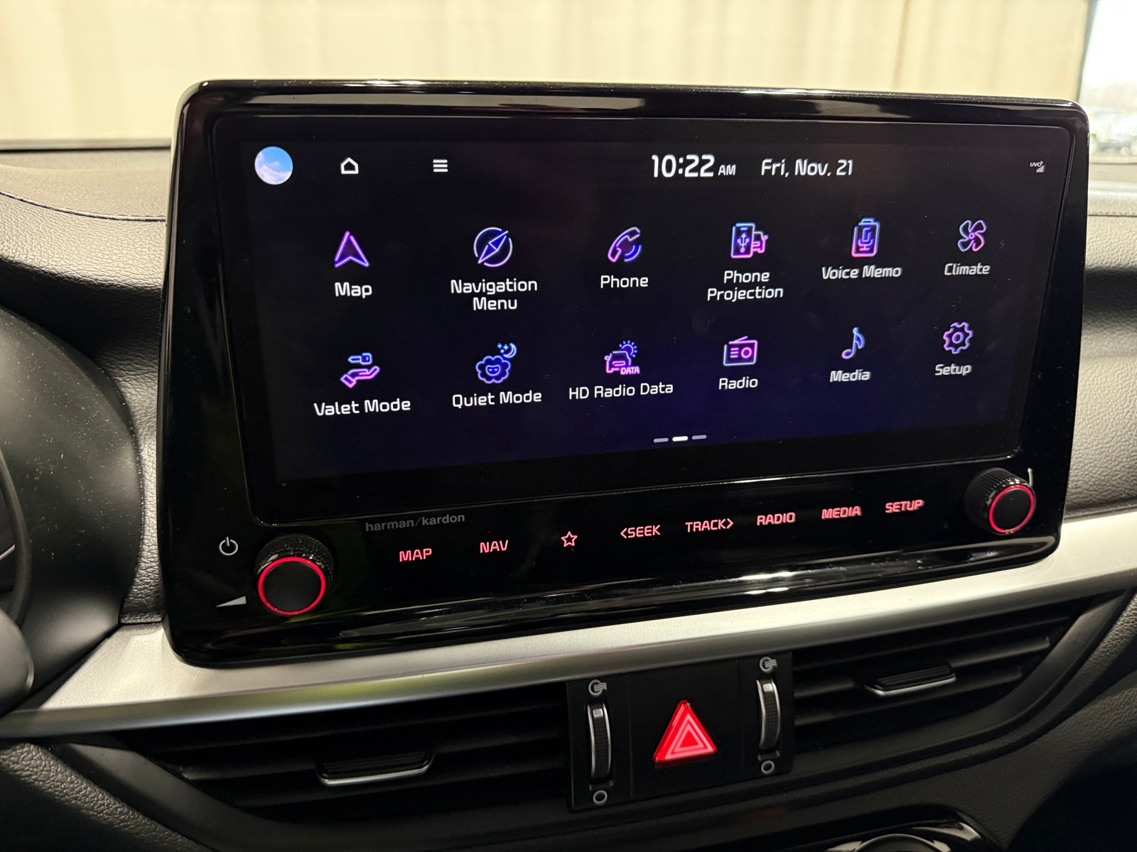 Thumbnail: 2022 Kia Forte - 3