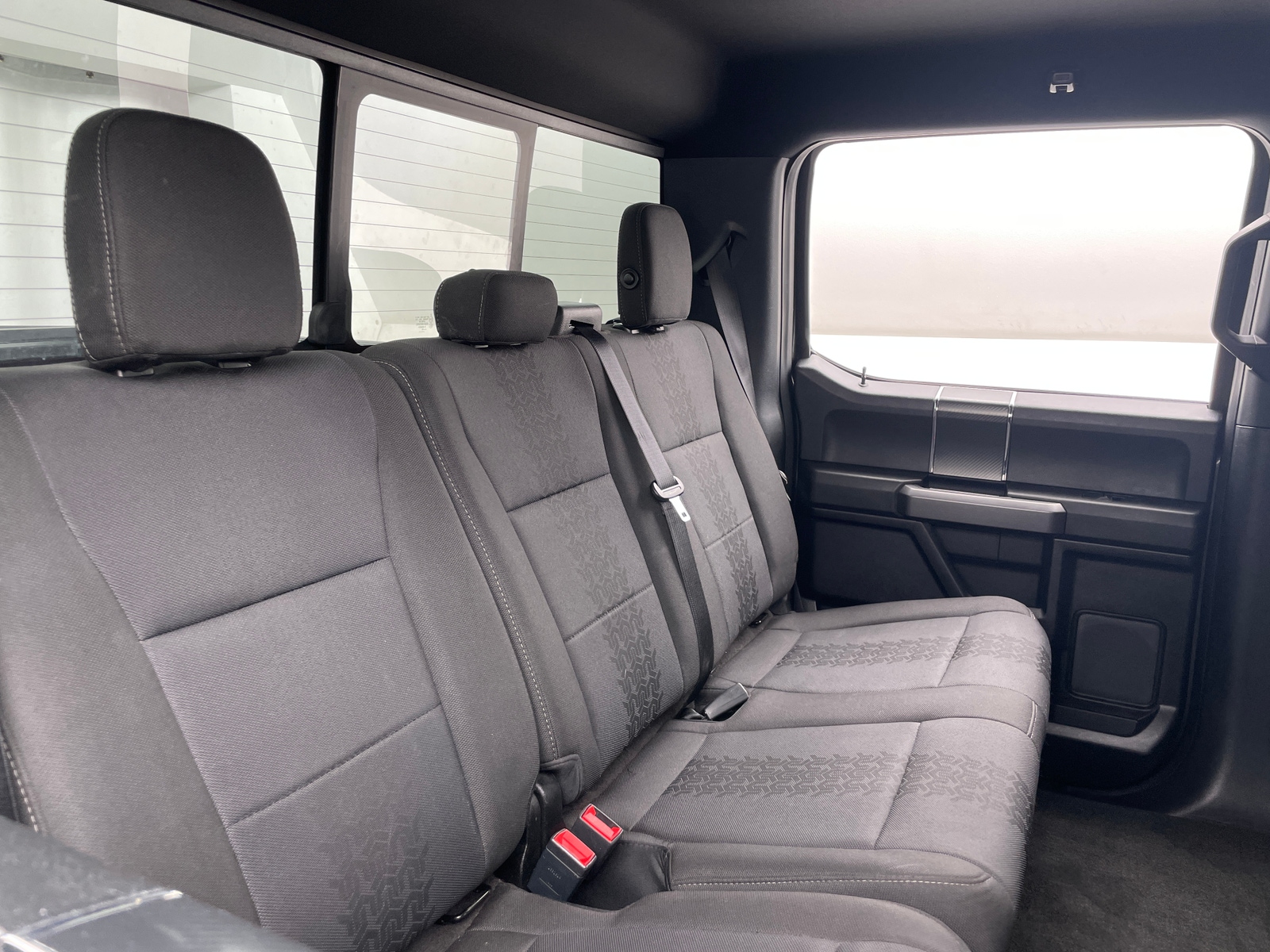 Thumbnail: 2019 Ford Econoline - 6