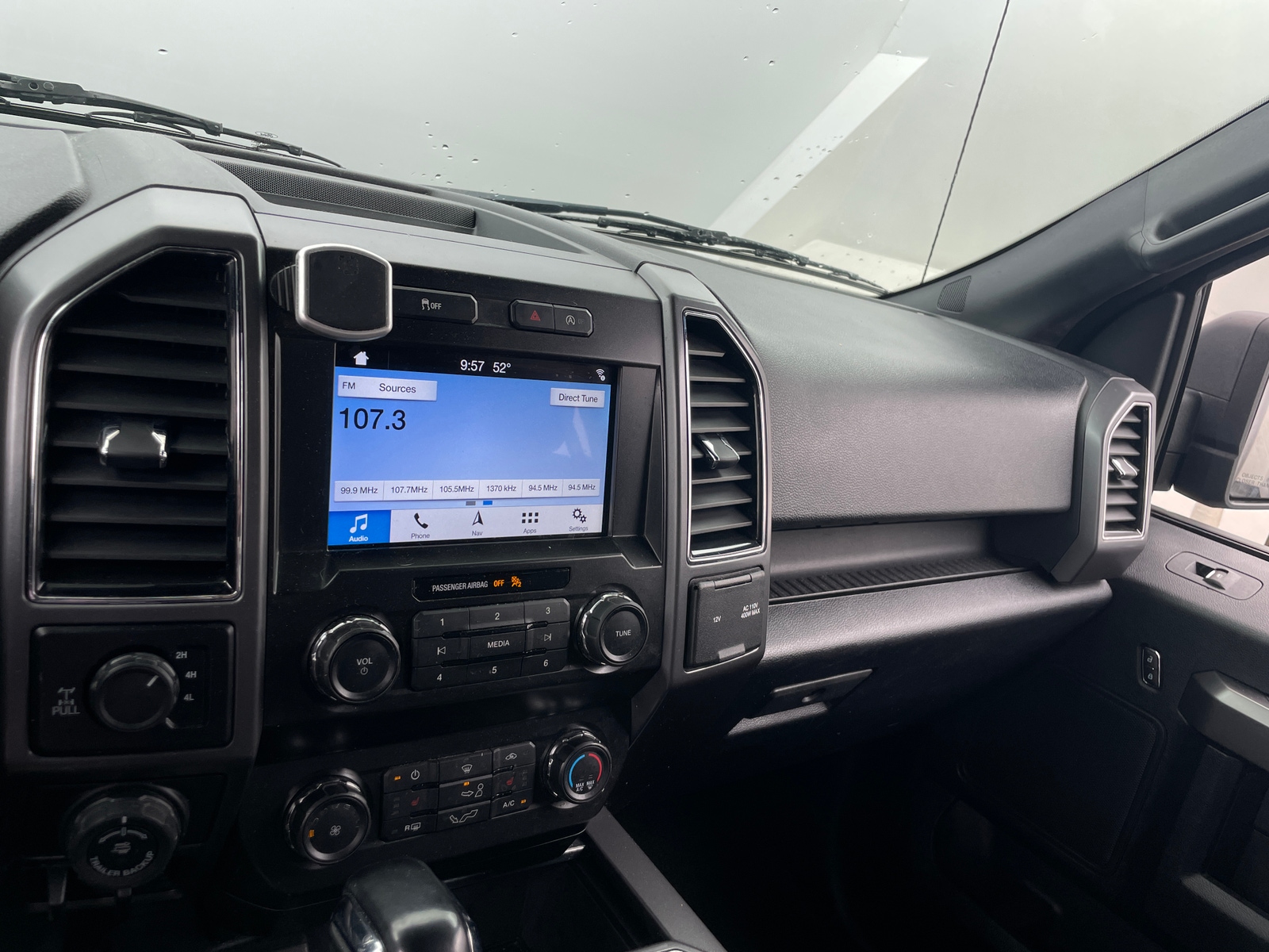 Thumbnail: 2019 Ford Econoline - 4