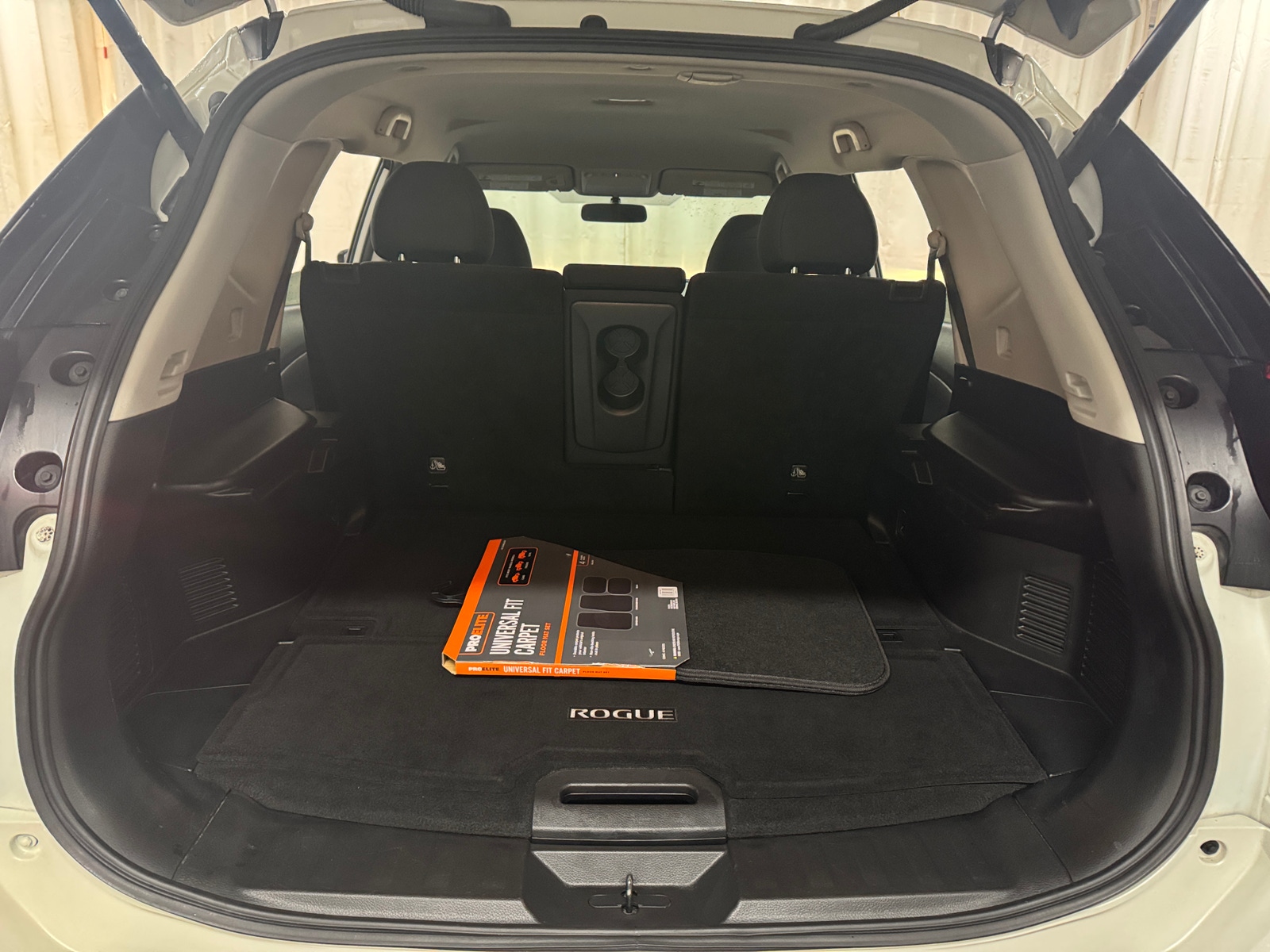 Thumbnail: 2017 Nissan Rogue - 7