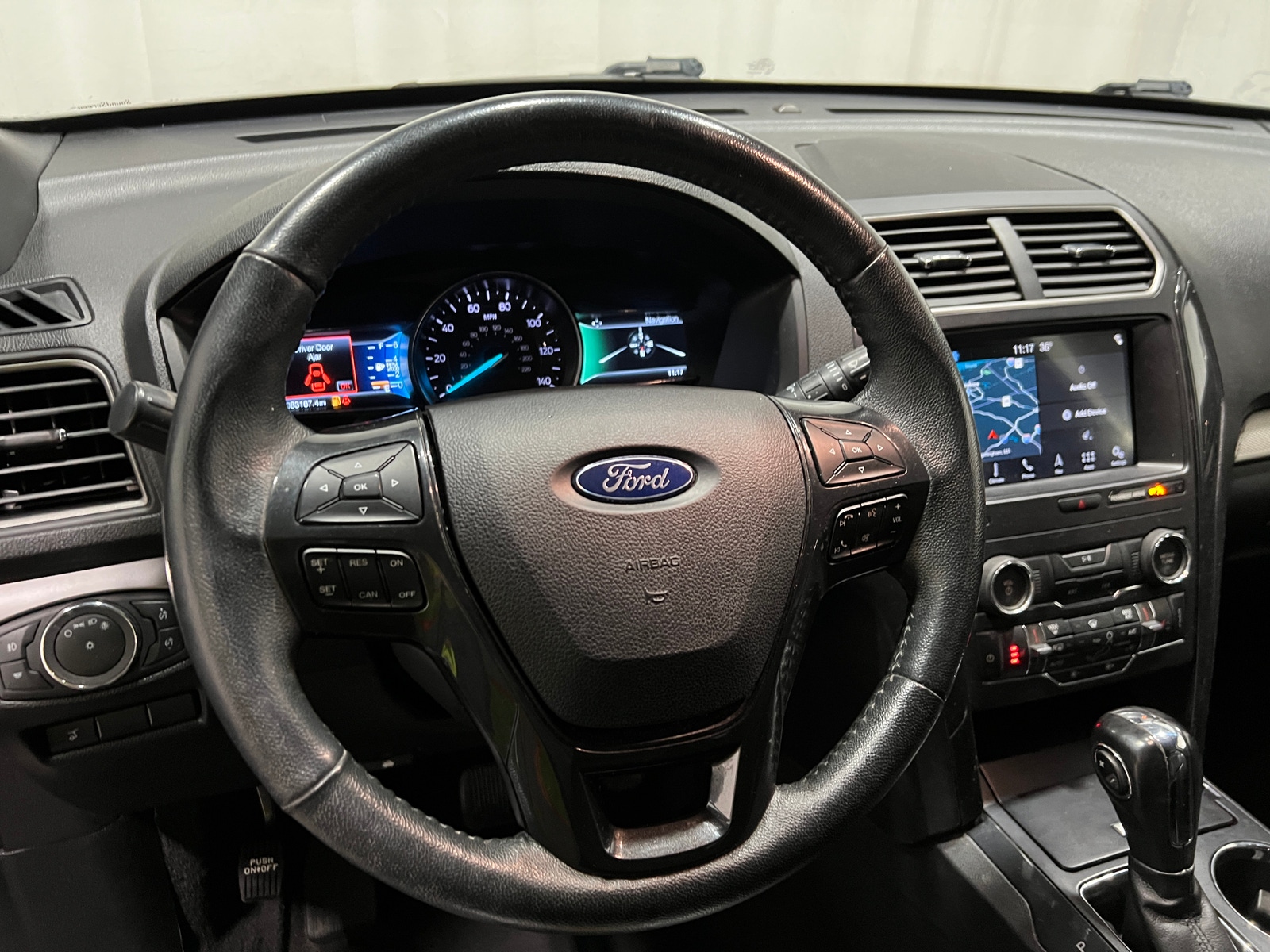 Thumbnail: 2019 Ford Explorer - 4