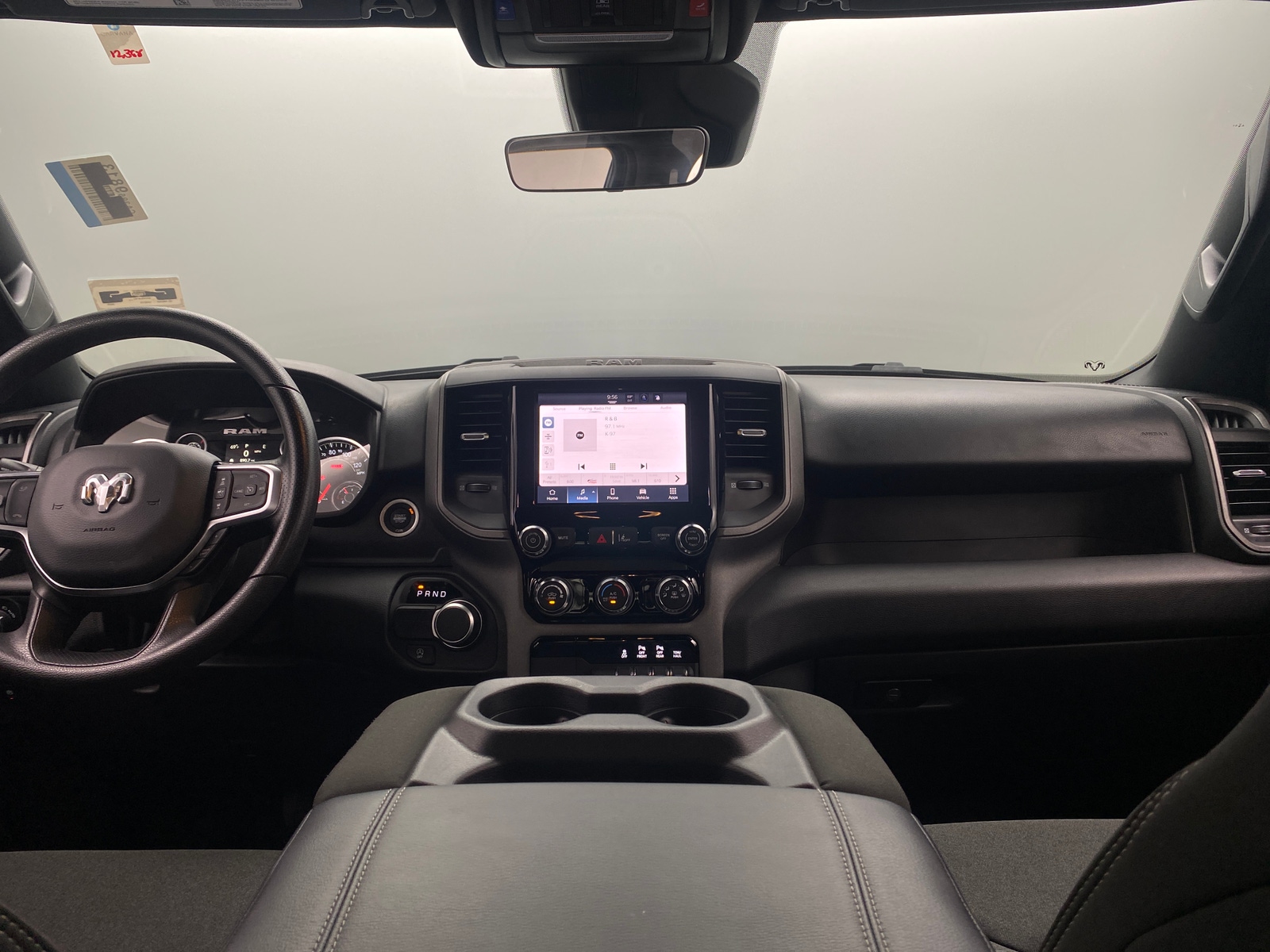 Thumbnail: 2025 RAM 1500 - 2