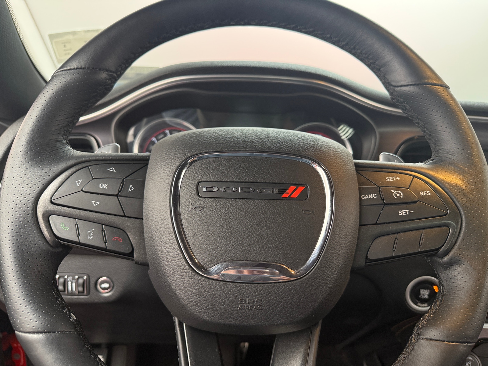 Thumbnail: 2016 Dodge Challenger - 3