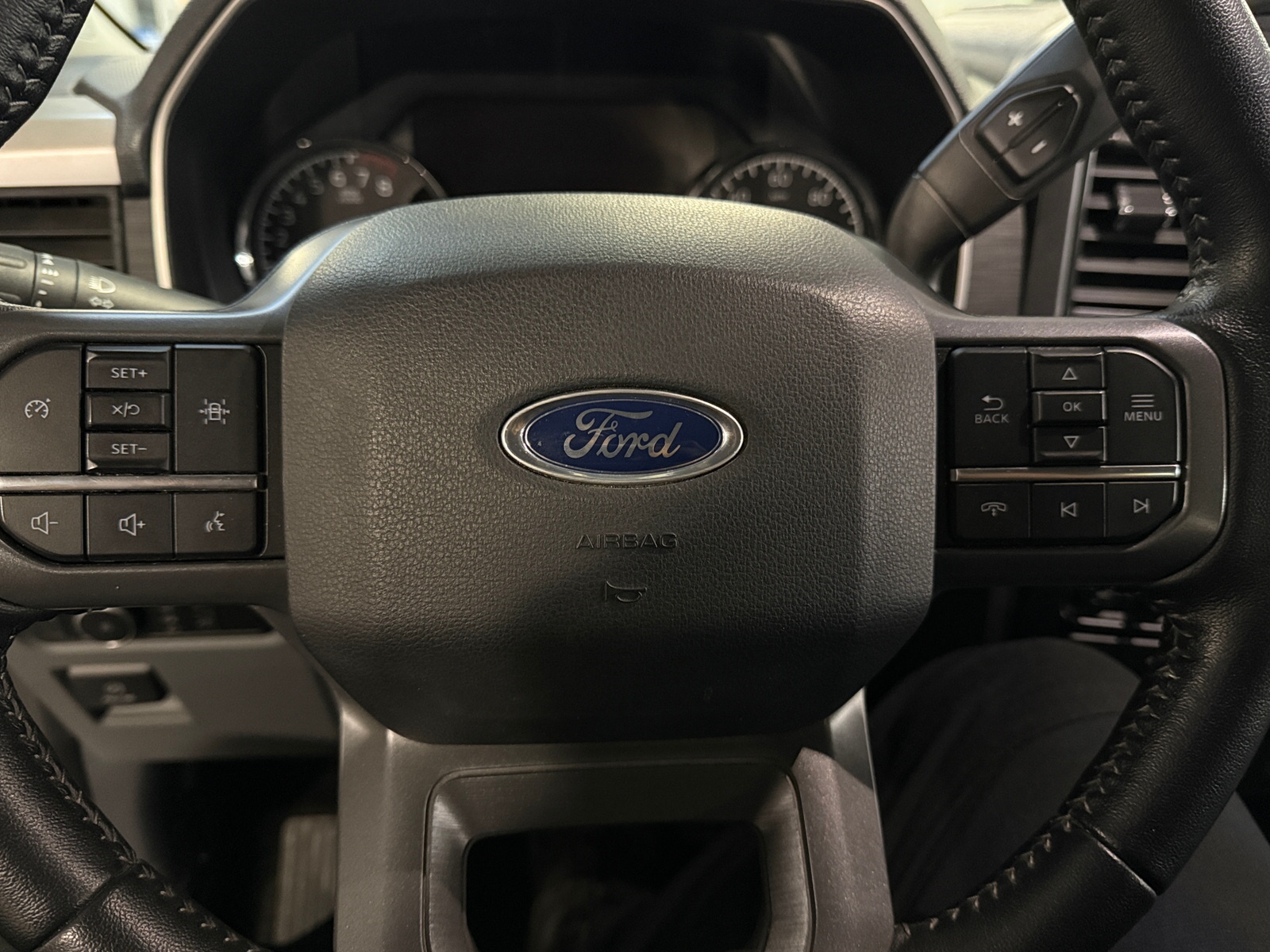 Thumbnail: 2022 Ford Econoline - 5