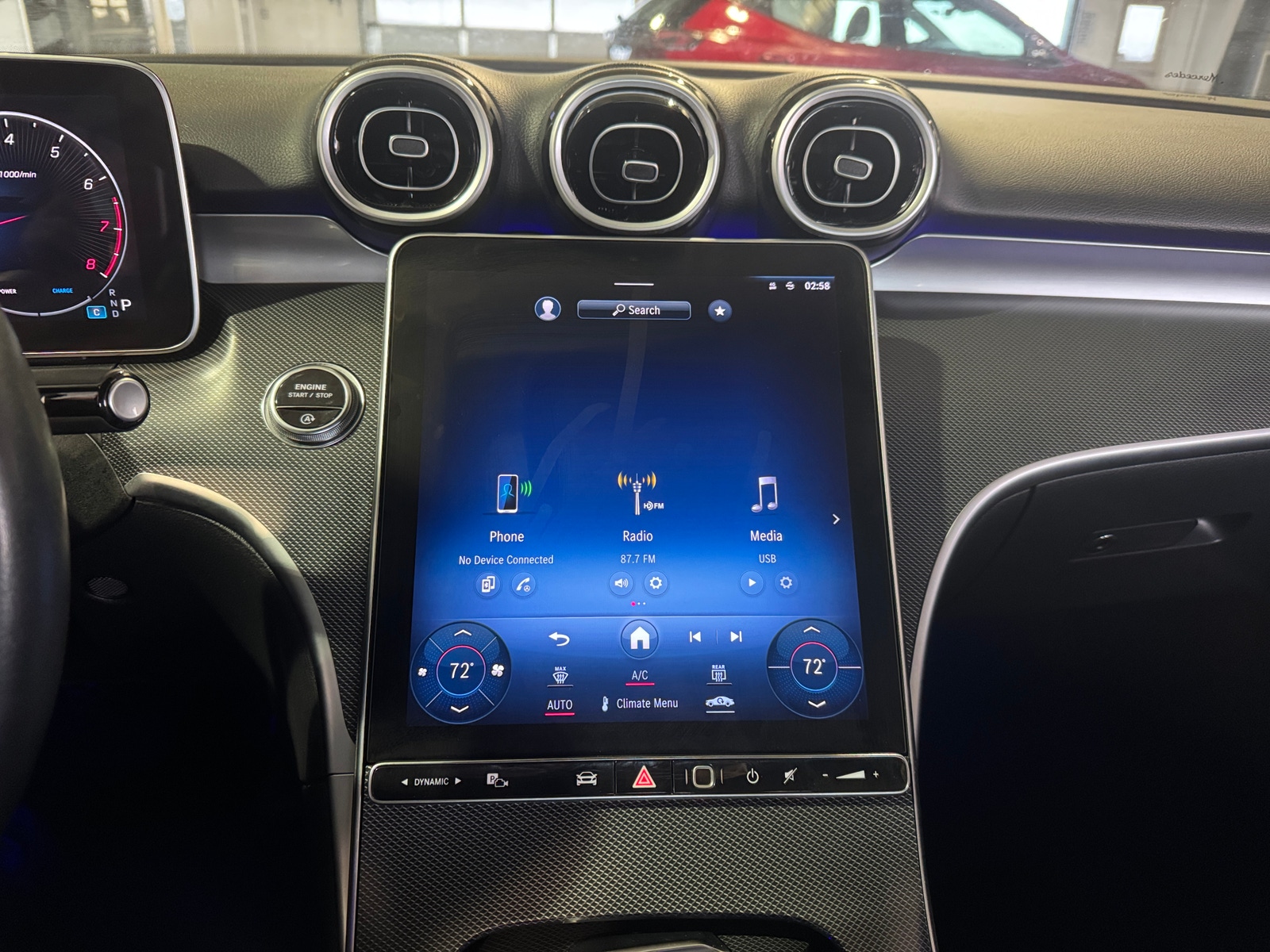 Thumbnail: 2024 Mercedes-Benz C-Class - 3